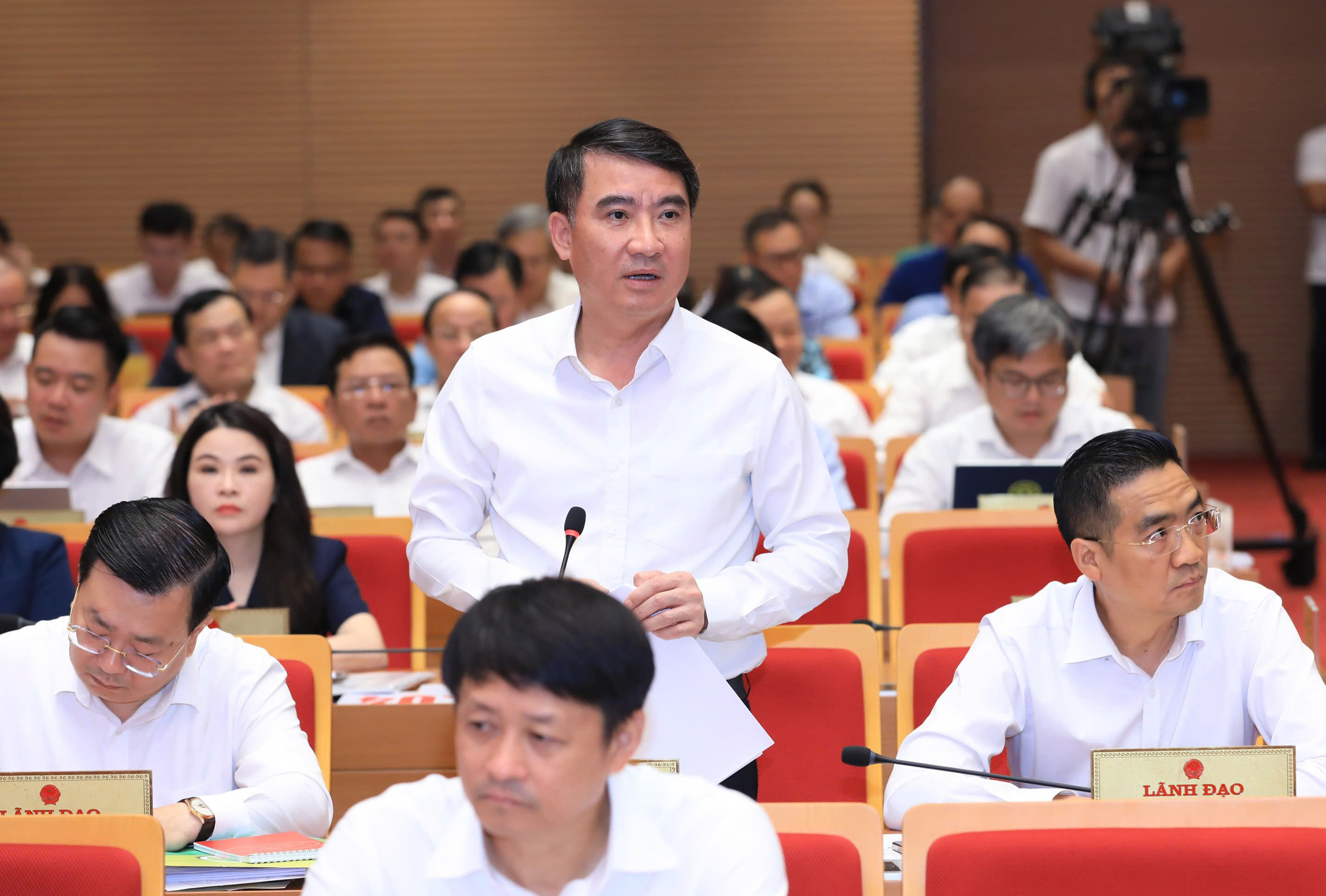Lãnh đạo thành phố Hà Nội làm rõ vấn đề quản lý, sử dụng tài sản công - ảnh 2
