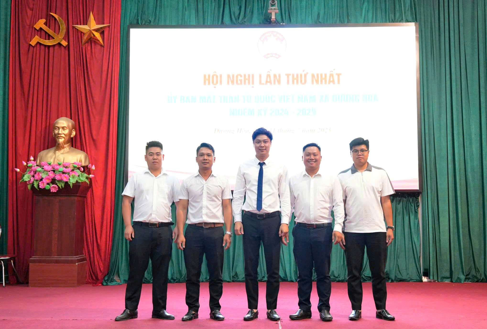 Mặt trận tổ quốc xã Dương Hòa phát động thi đua cao điểm chào mừng các sự kiện lớn - ảnh 5