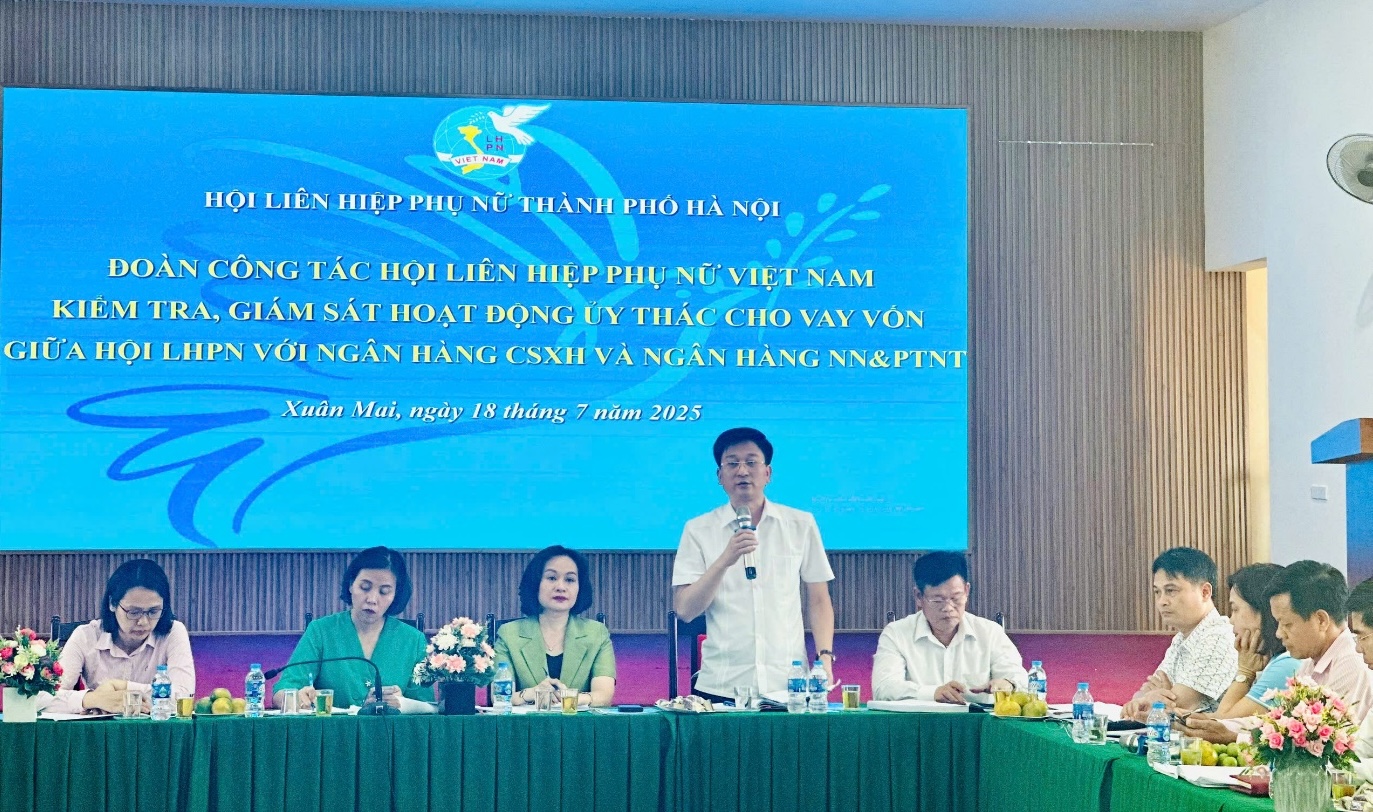 Đoàn công tác kiểm tra, giám sát hoạt động ủy thác cho vay vốn tại xã Xuân Mai - ảnh 3