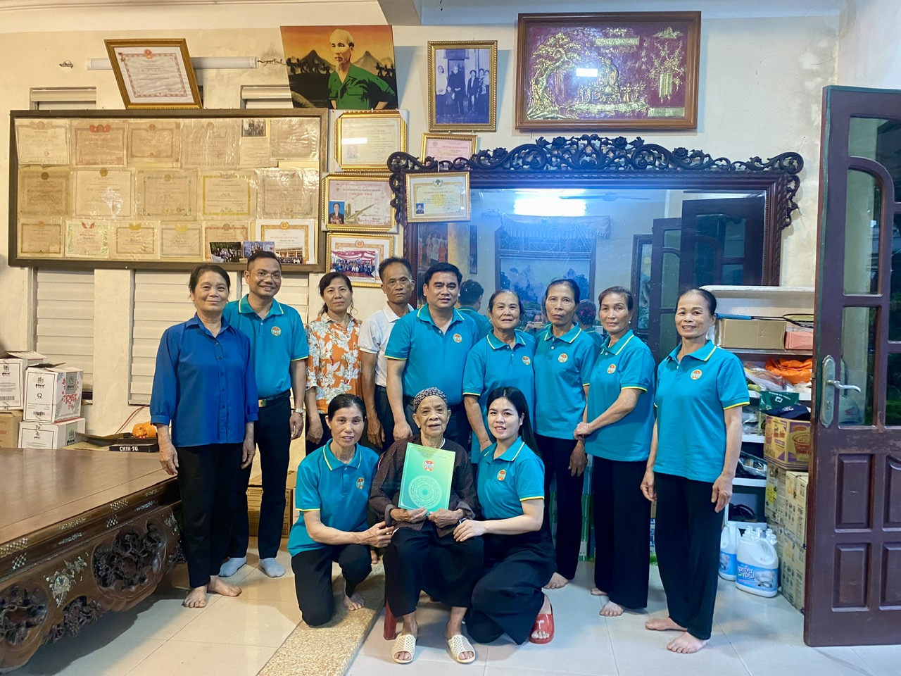 Hội Nông dân TP Hà Nội triển khai nhiều hoạt động tri ân “đền ơn đáp nghĩa” - ảnh 6
