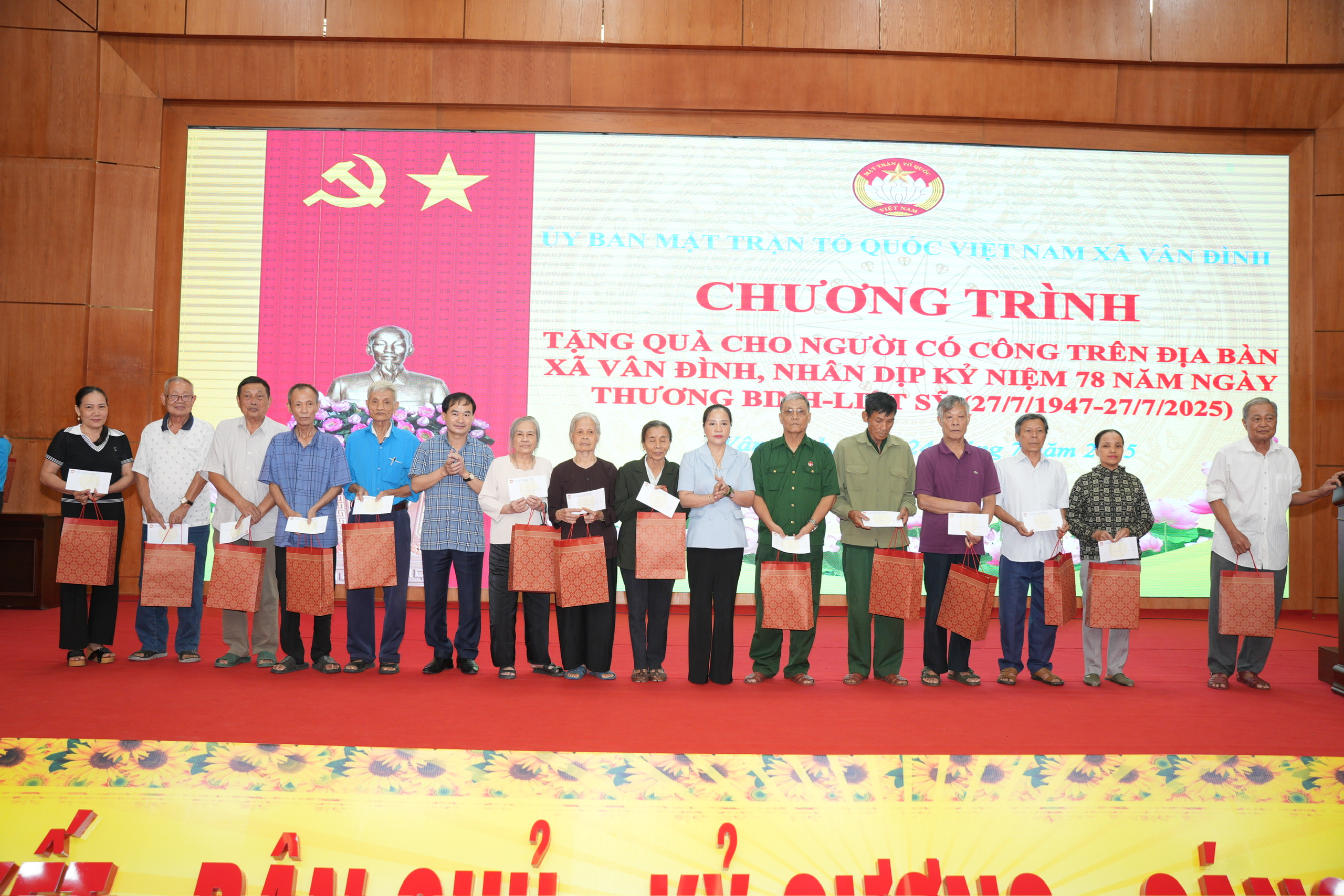 Xã Vân Đình triển khai các hoạt động tri ân người có công - ảnh 2
