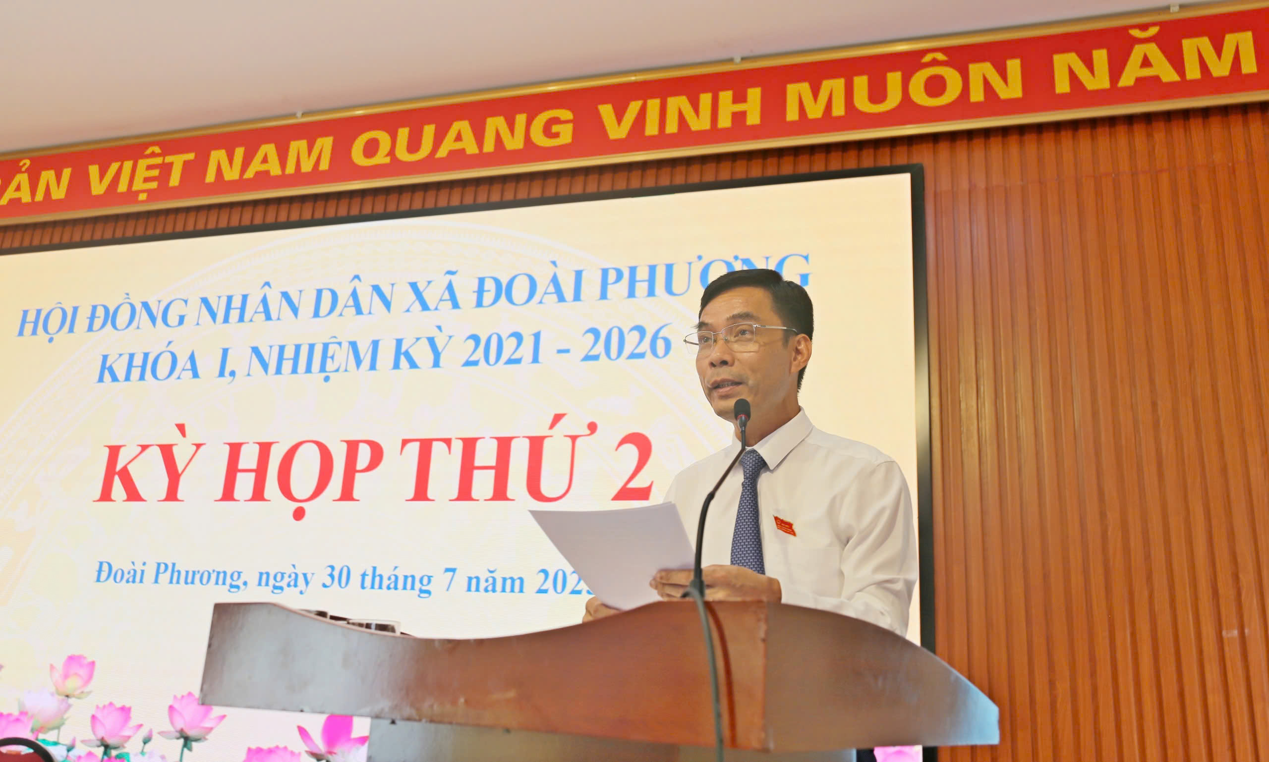 Kỳ họp thứ 2 HĐND xã Đoài Phương: Thông qua 5 nghị quyết quan trọng - ảnh 5
