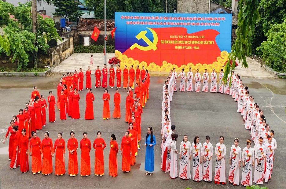 Thủ tướng yêu cầu khẩn trương triển khai tặng quà Quốc khánh cho người dân - ảnh 1