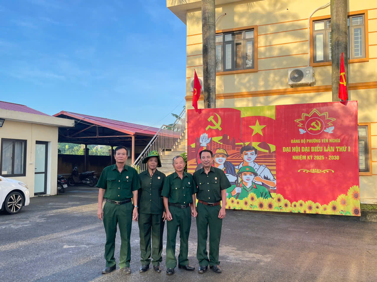Phường Yên Nghĩa phát nước miễn phí, lan tỏa tinh thần đoàn kết dịp Quốc khánh 2/9 - ảnh 8