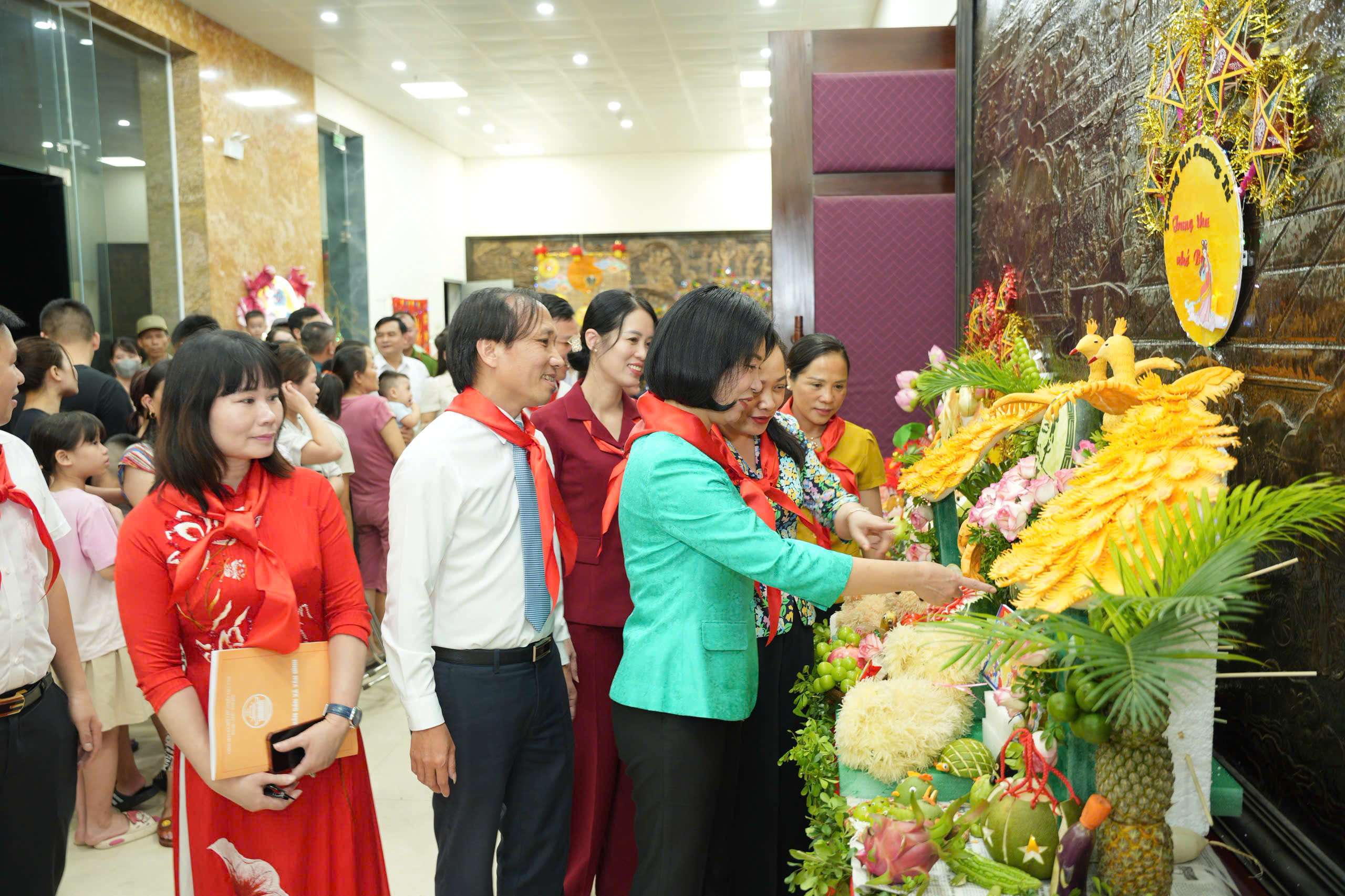 Xã Vân Đình tưng bừng Đêm hội trăng rằm 2025 - ảnh 10