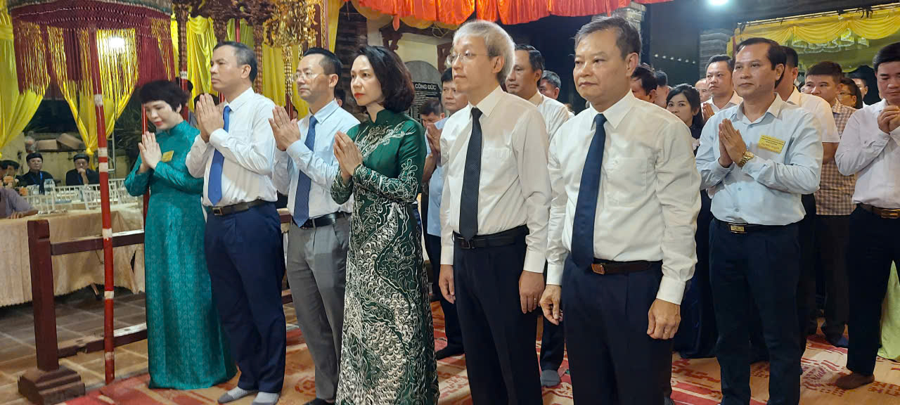 Lễ hội truyền thống - Hội làng La Phù là Di sản văn hóa phi vật thể quốc gia - ảnh 1