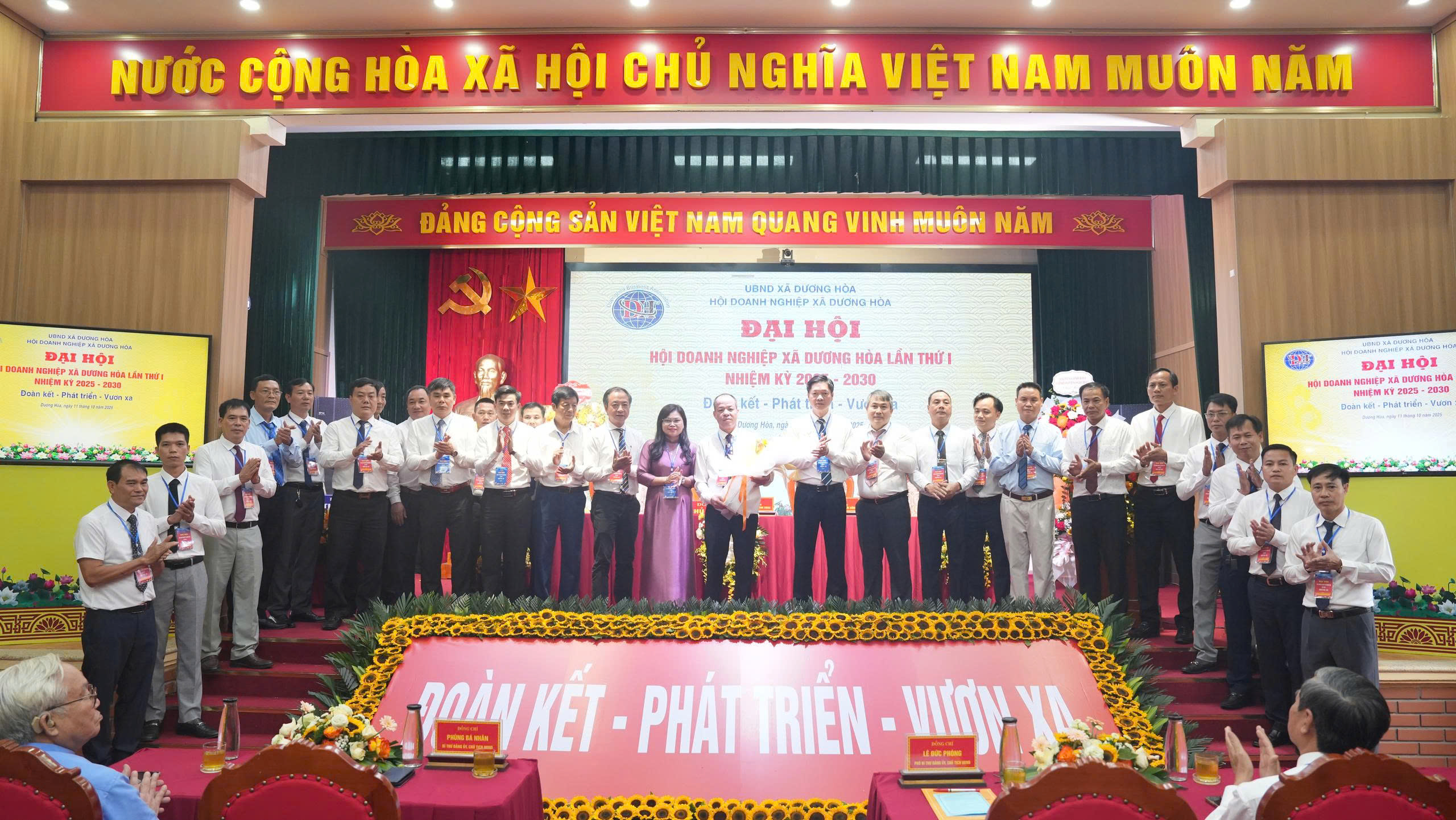 Hội Doanh nghiệp xã Dương Hòa: Chung tay xây dựng quê hương trở hành đô thị xanh, giàu đẹp - ảnh 9