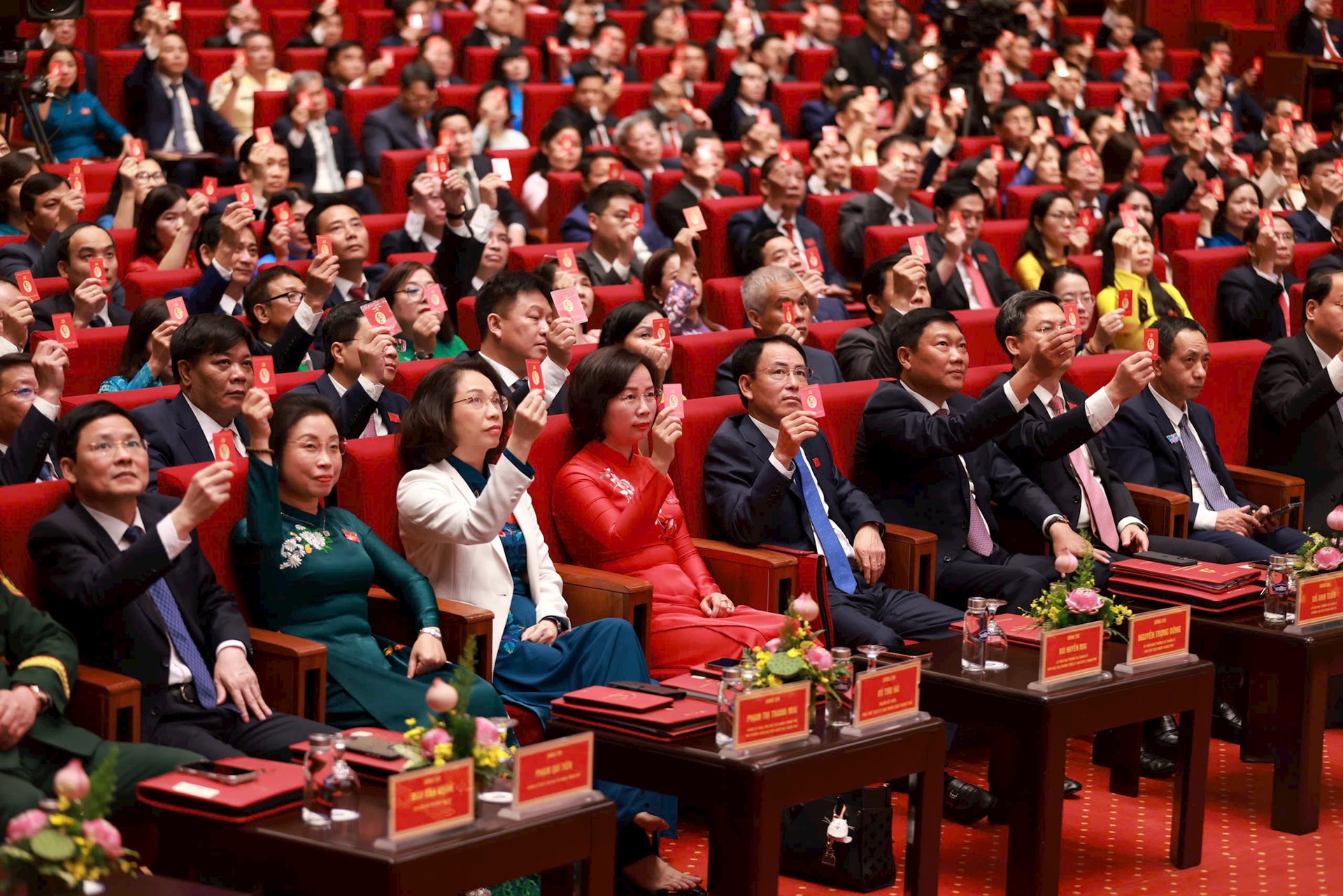 Thông tin kết quả phiên trù bị Đại hội lần thứ XVIII Đảng bộ Thành phố Hà Nội - ảnh 2