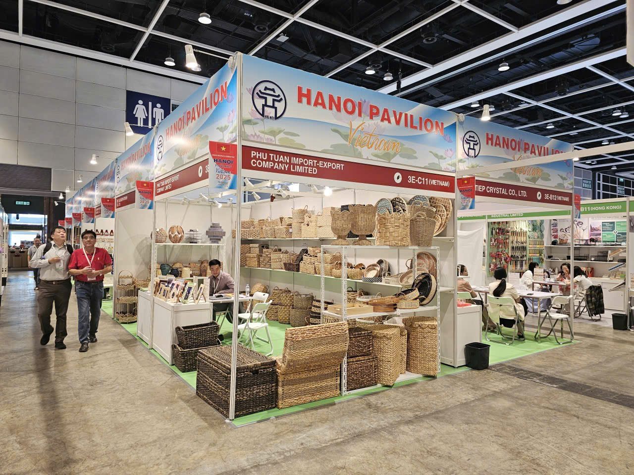 Gần 20 doanh nghiệp Hà Nội tham dự Hội chợ quốc tế hàng thủ công mỹ nghệ tại Hồng Kông - ảnh 4
