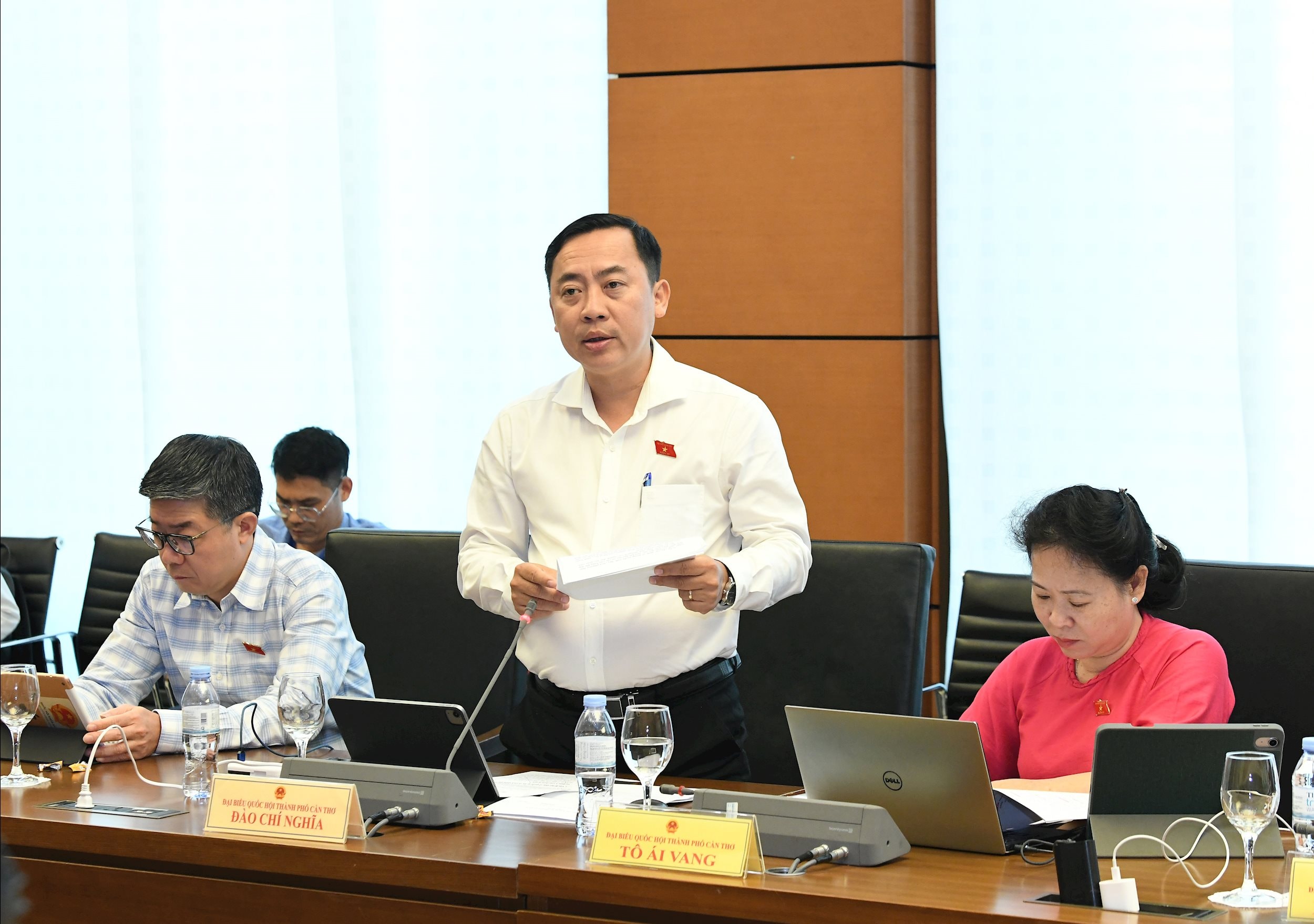 Việt Nam chỉ nên có trường đại học và đại học, nếu đại học vùng là cấp trung gian thì cần xoá bỏ - ảnh 3