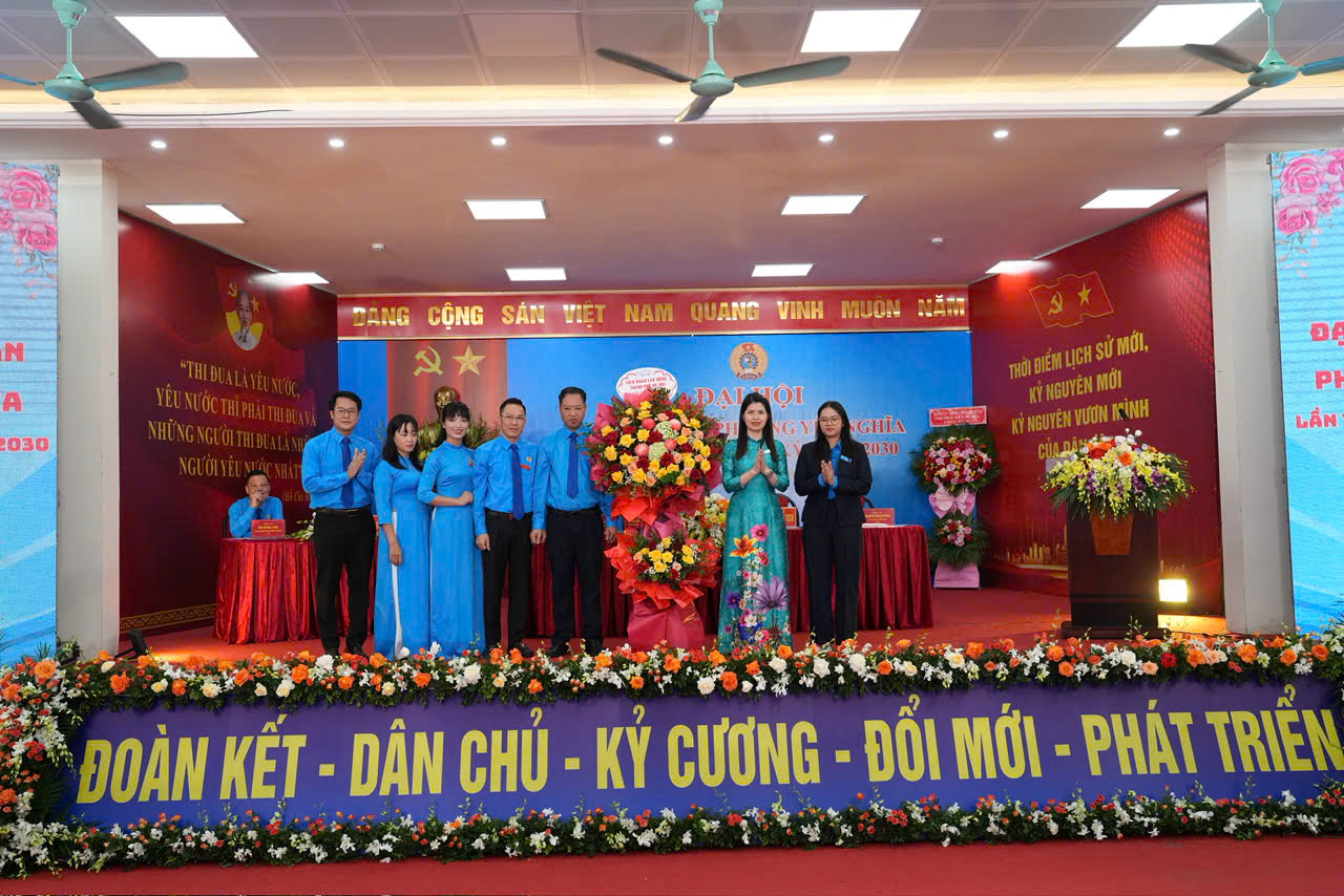 Công đoàn phường Yên Nghĩa xây dựng tổ chức vững mạnh toàn diện - ảnh 1