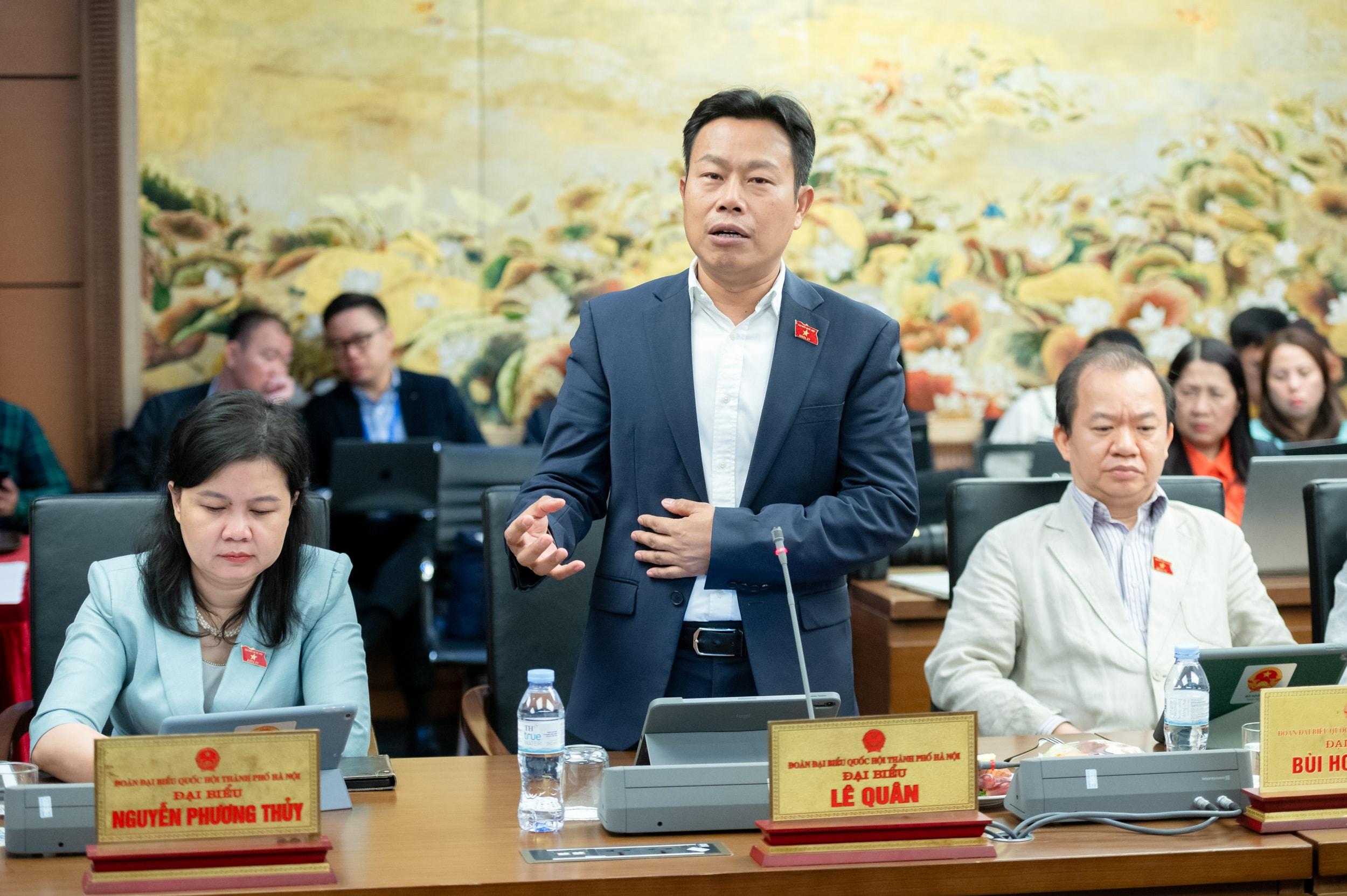 Đại biểu Quốc hội Hà Nội góp ý về hoàn thiện Luật Quản lý nợ công và Luật Kinh doanh bảo hiểm - ảnh 3