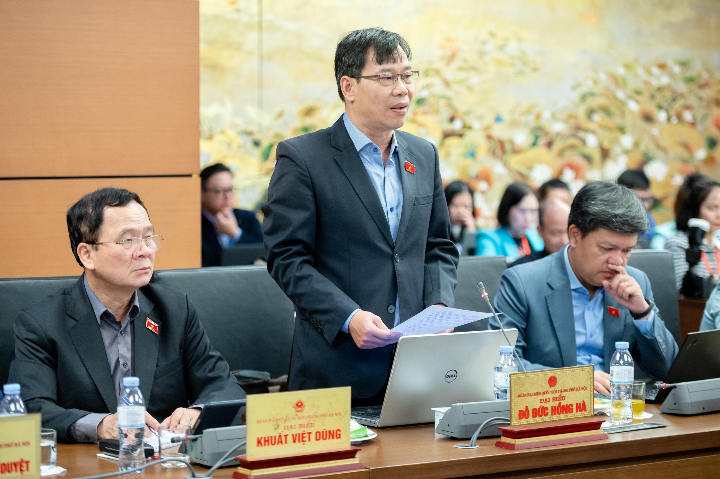 Đại biểu Quốc hội Hà Nội góp ý về hoàn thiện Luật Quản lý nợ công và Luật Kinh doanh bảo hiểm - ảnh 5