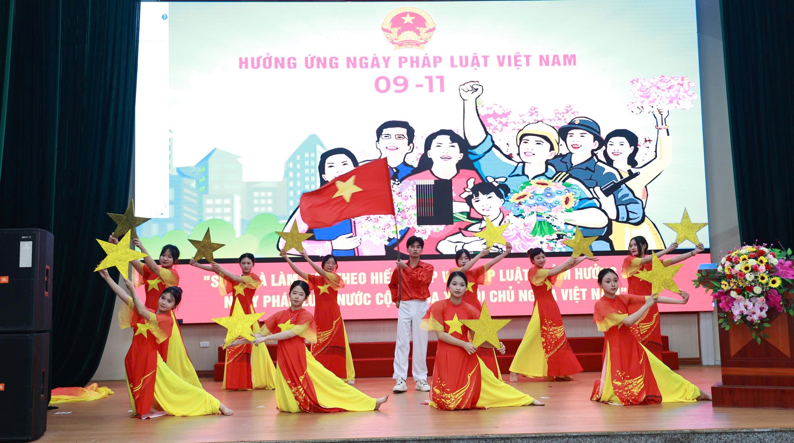 Xã Ứng Thiên: Phiên toà giả định giúp xây dựng môi trường học đường an toàn - ảnh 1