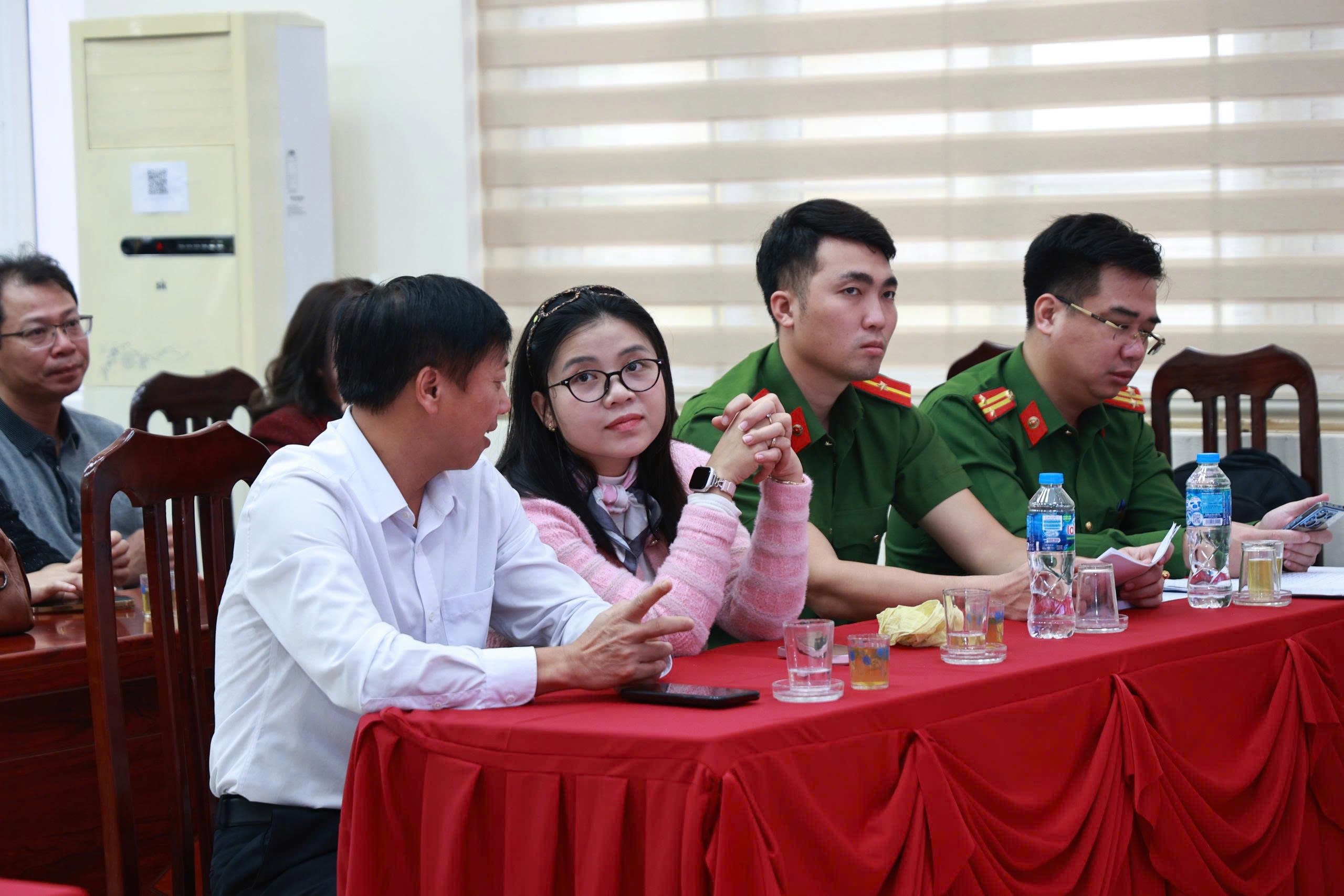 Xã Ứng Thiên: Phiên toà giả định giúp xây dựng môi trường học đường an toàn - ảnh 3