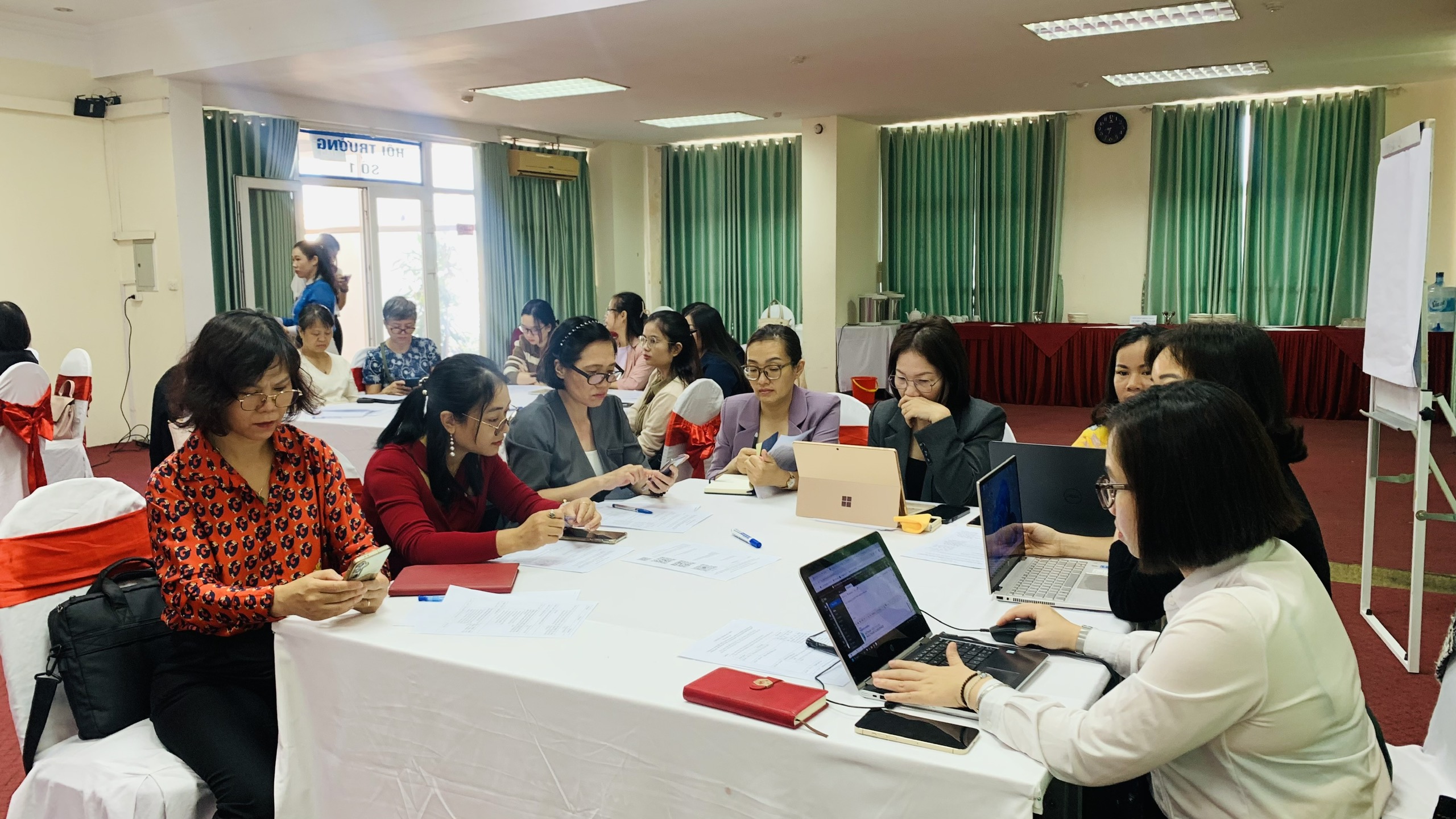 Nâng cao năng lực trong lĩnh vực chăm sóc, thúc đẩy bình đẳng giới - ảnh 3