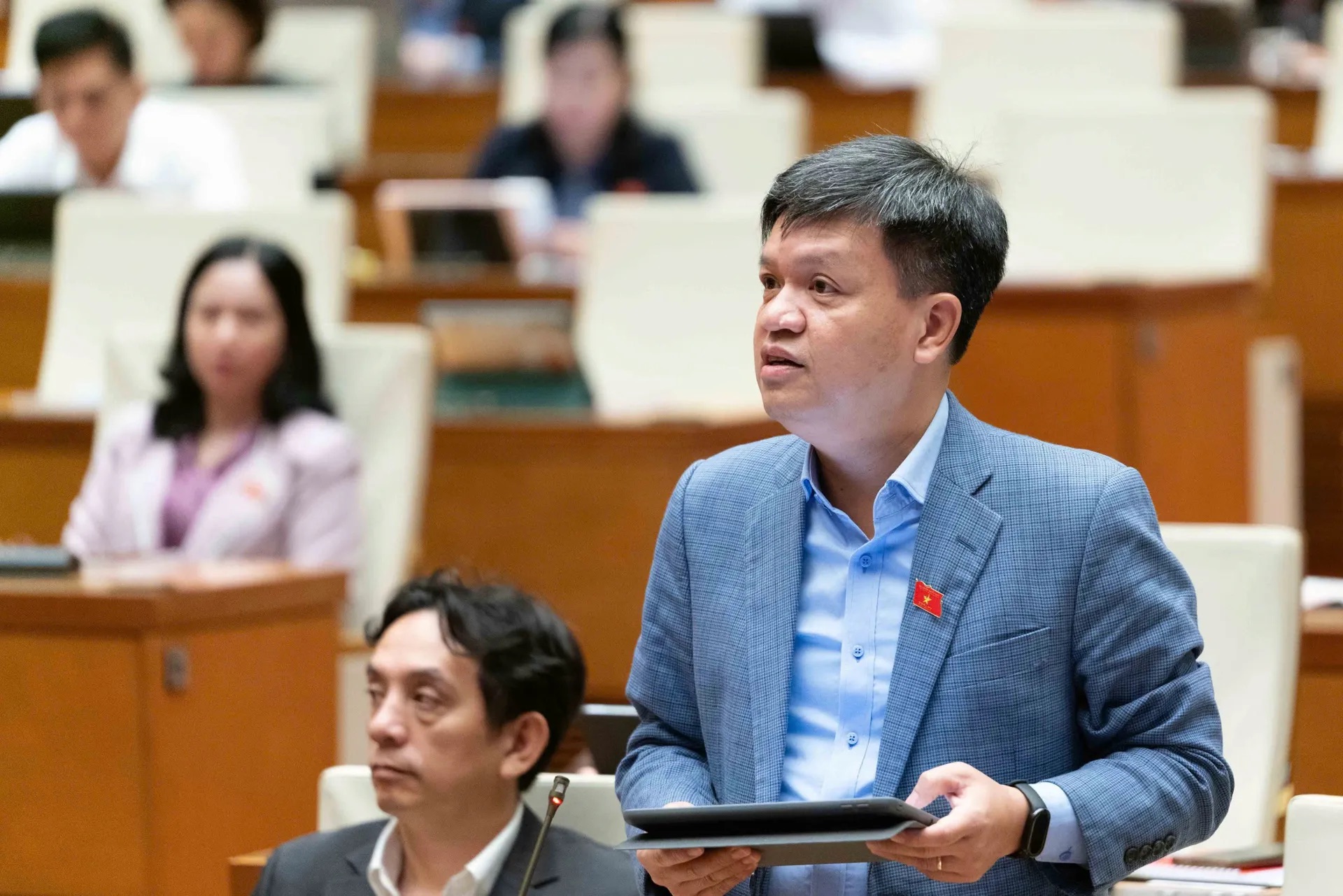 Đề xuất cơ chế đặc cách bổ nhiệm nhân tài vào vị trí quản lý - ảnh 1