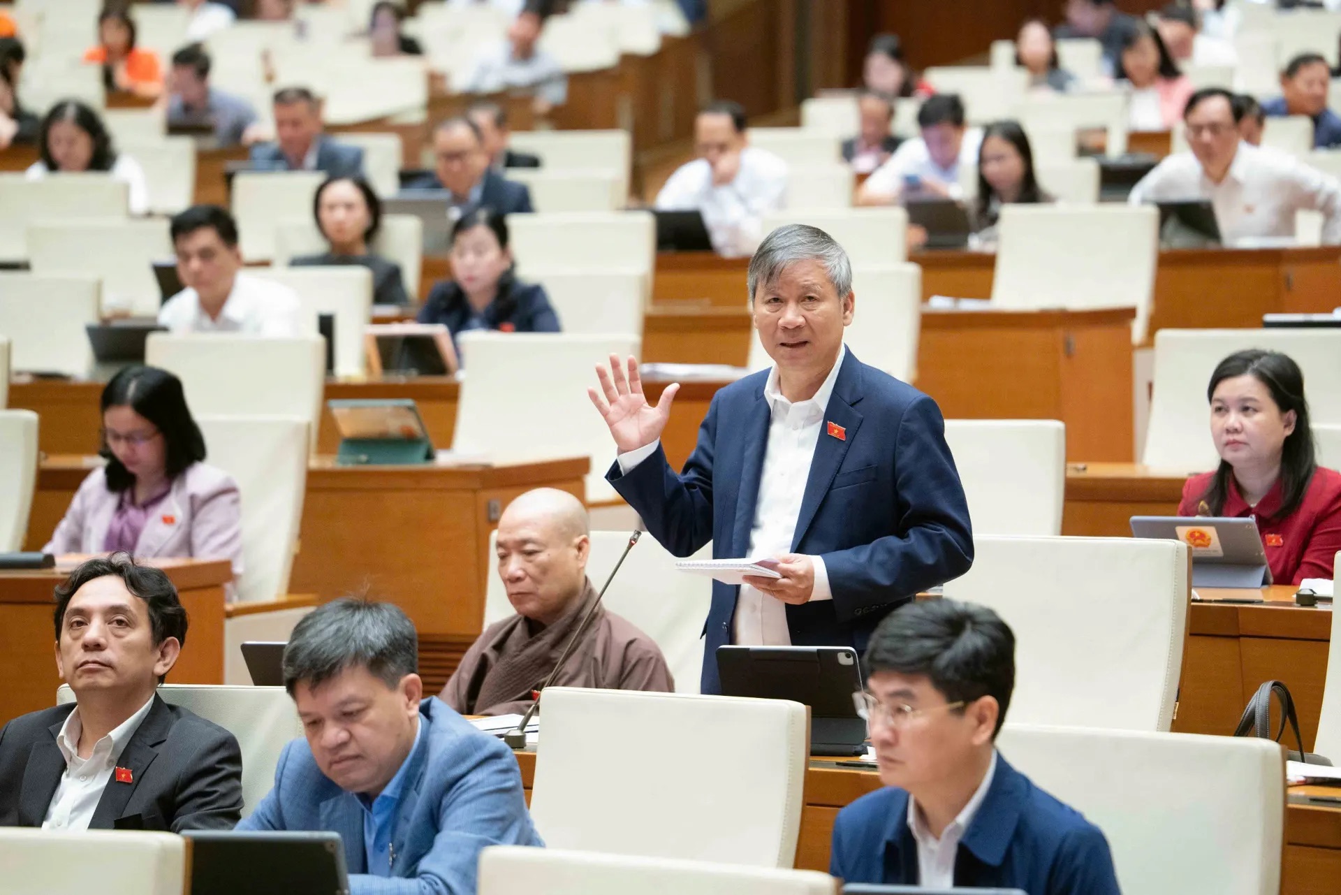 Đề xuất cơ chế đặc cách bổ nhiệm nhân tài vào vị trí quản lý - ảnh 2