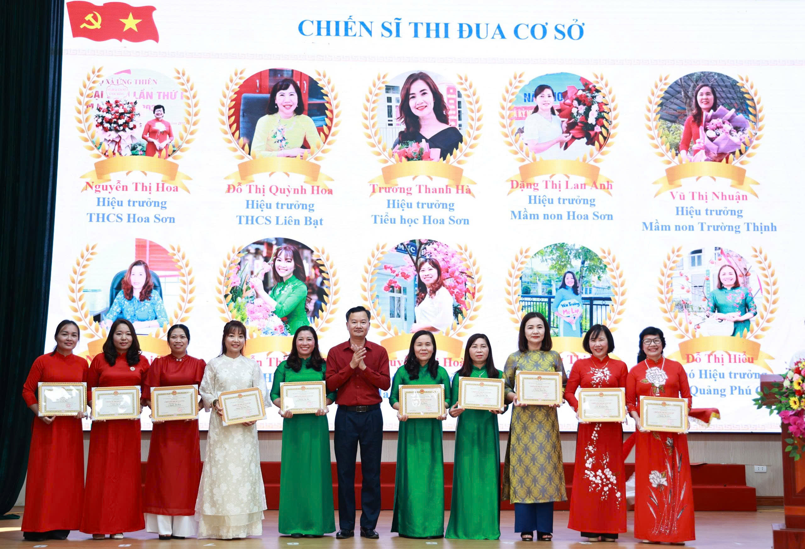 Xã Ứng Thiên tôn vinh nhà giáo tiêu biểu và các điển hình trong phong trào thi đua dạy tốt - học tốt - ảnh 10