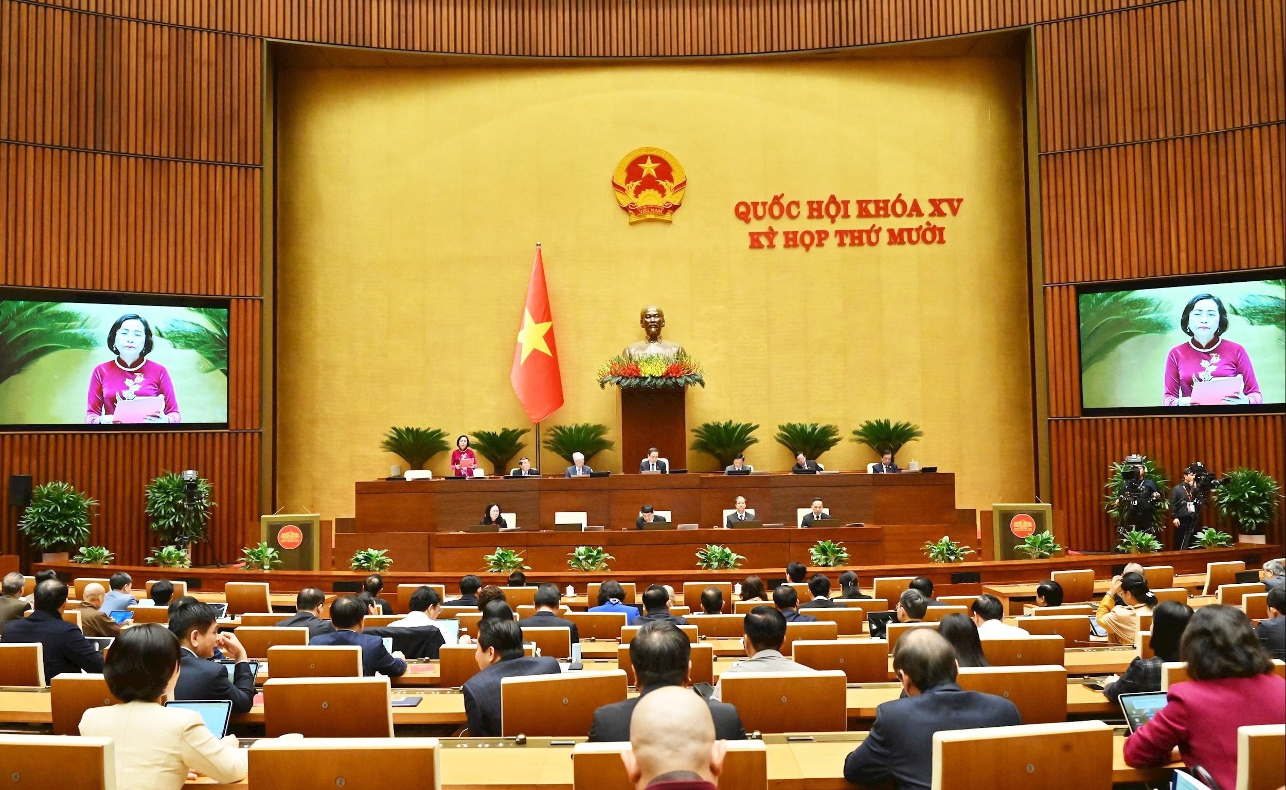 Quốc hội thảo luận về ba dự án Luật, đột phá phát triển giáo dục và đào tạo - ảnh 5