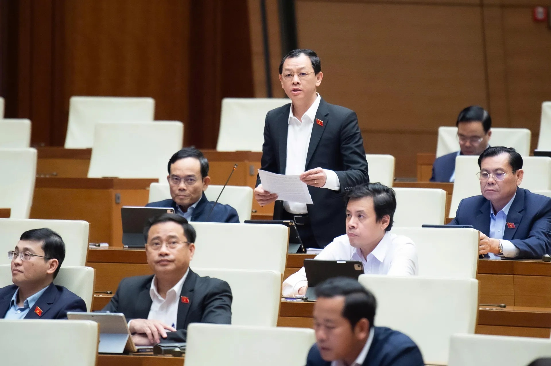 Đề nghị bổ sung chính sách vượt trội thu hút nhân tài các ngành then chốt, chiến lược  - ảnh 3