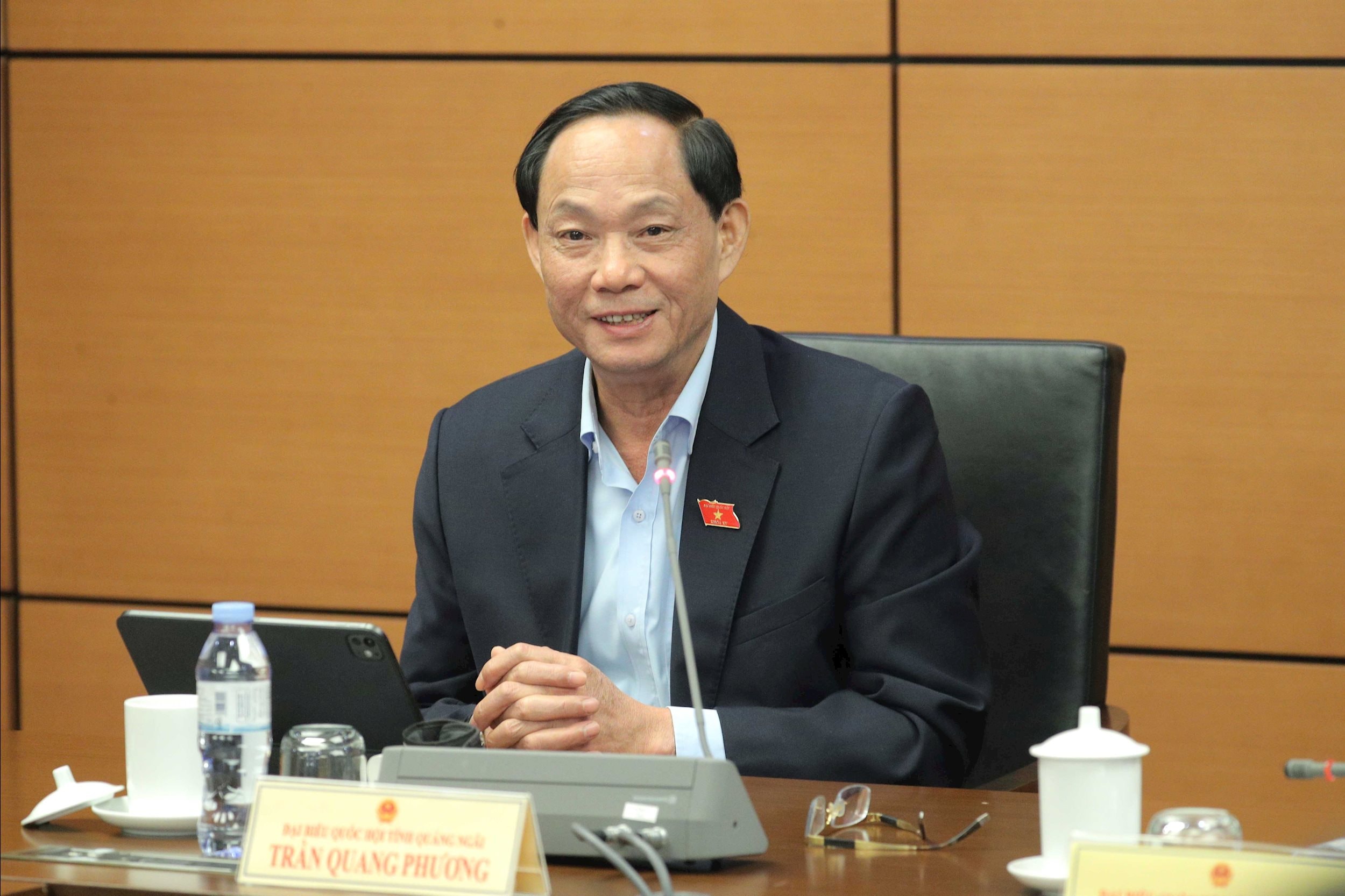 Bổ sung trách nhiệm và đạo đức trong Dự thảo Luật trí tuệ nhân tạo - ảnh 1