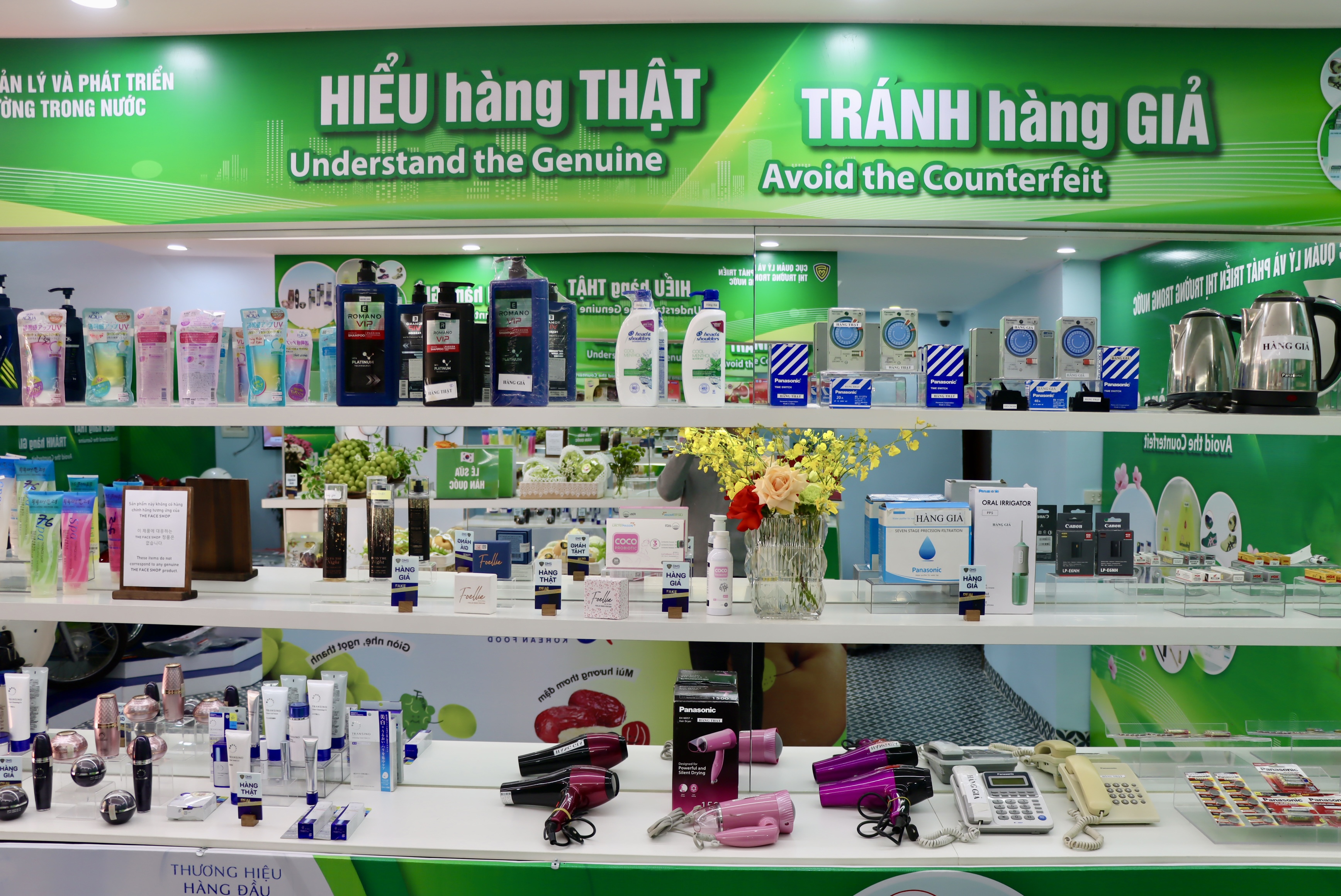 Trưng bày trên 500 sản phẩm thật - giả tại số 62 Tràng Tiền, Hà Nội - ảnh 5