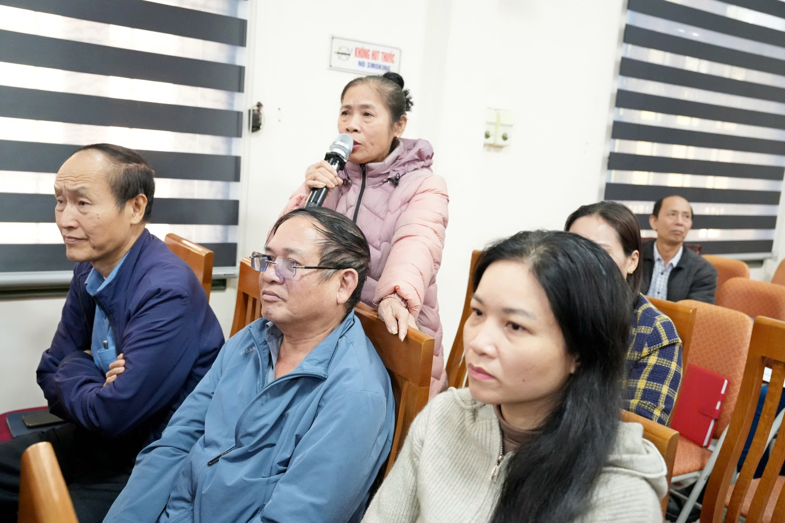 Cử tri đề nghị chuyển mục đích sử dụng các trụ sở các UBND xã, phường cũ bỏ không - ảnh 4