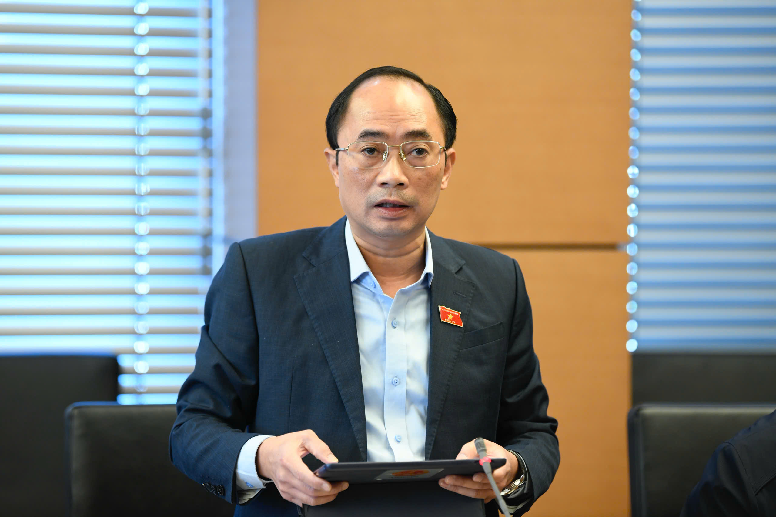 Bổ sung trách nhiệm và đạo đức trong Dự thảo Luật trí tuệ nhân tạo - ảnh 2