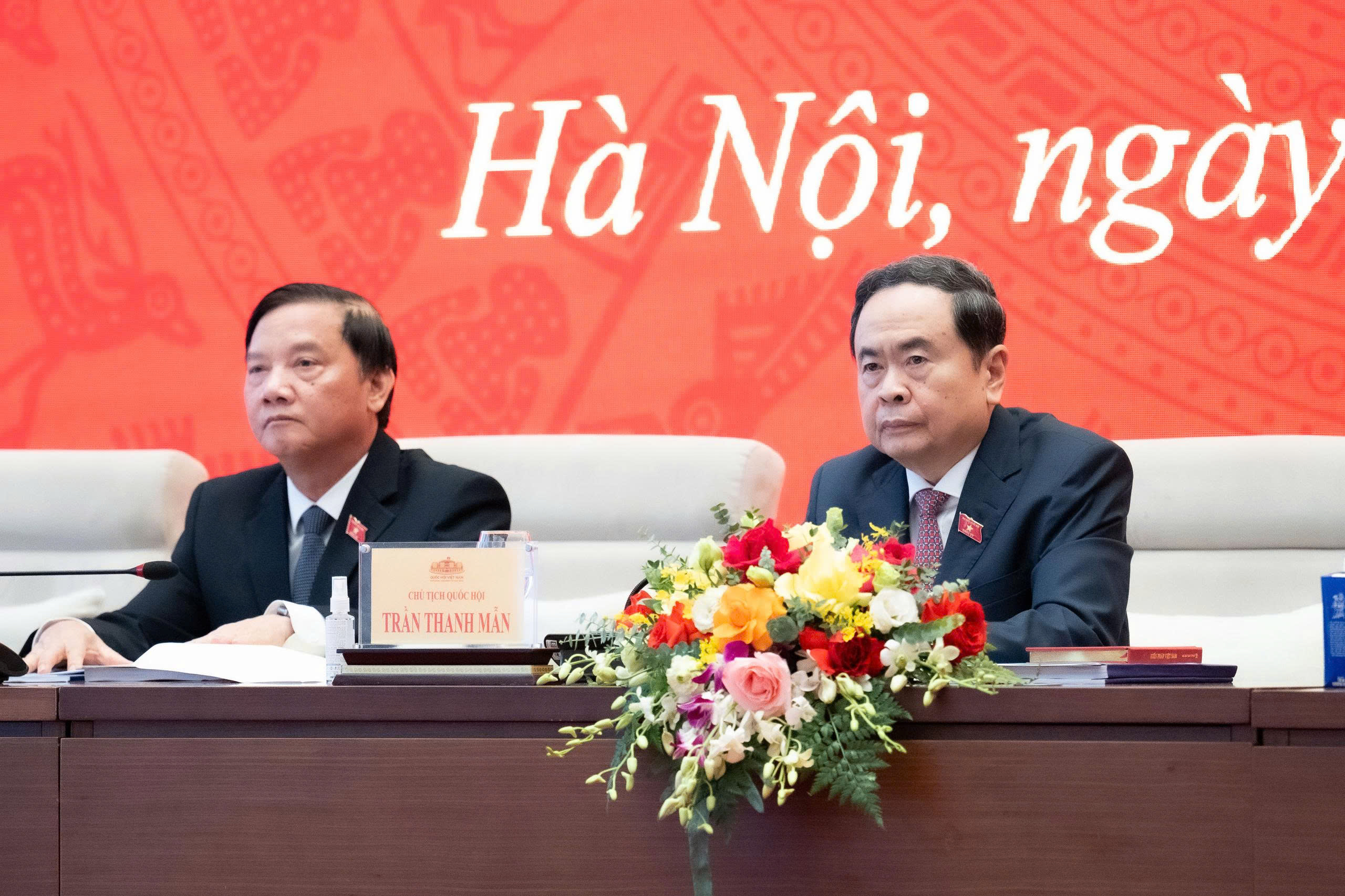 Đổi mới và hoàn thiện pháp luật về kinh tế thị trường định hướng xã hội chủ nghĩa - ảnh 2