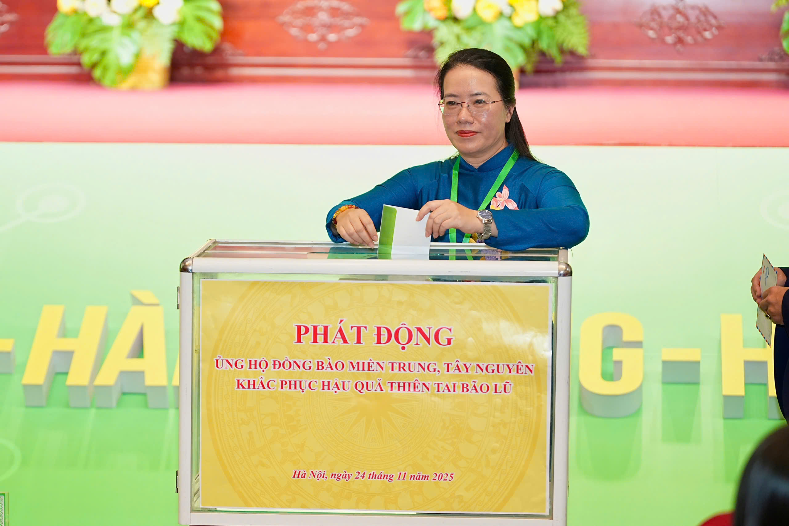 Đại hội đại biểu Hội Nông dân thành phố Hà Nội lần thứ XI khai mạc phiên thứ nhất - ảnh 9