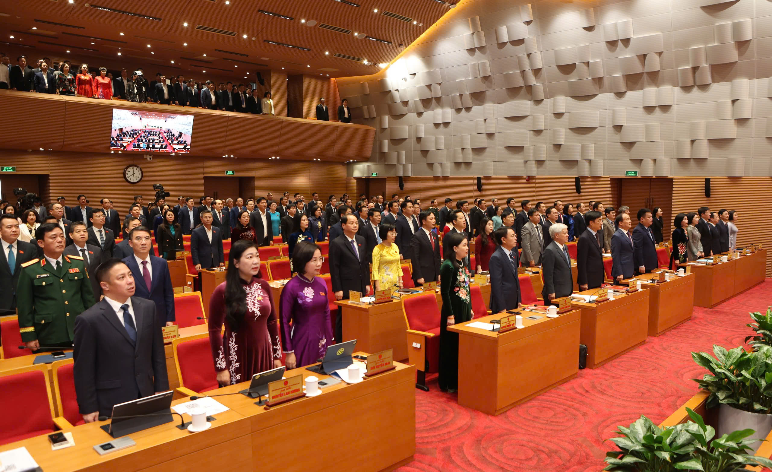 HĐND thành phố Hà Nội khai mạc kỳ họp thứ 28: Chủ động, khẩn trương cho các quyết sách năm 2026 - ảnh 1