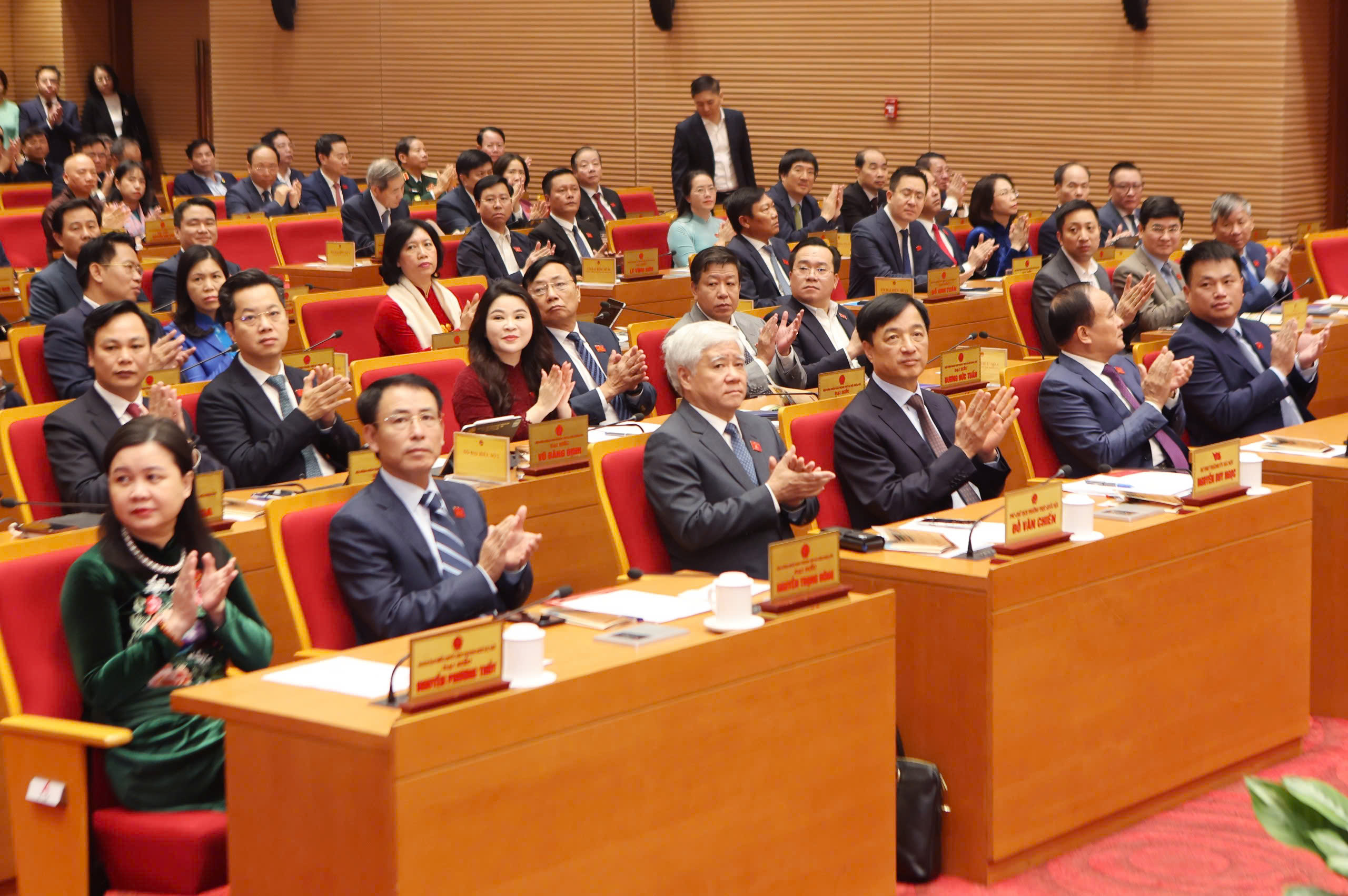 HĐND thành phố Hà Nội khai mạc kỳ họp thứ 28: Chủ động, khẩn trương cho các quyết sách năm 2026 - ảnh 4