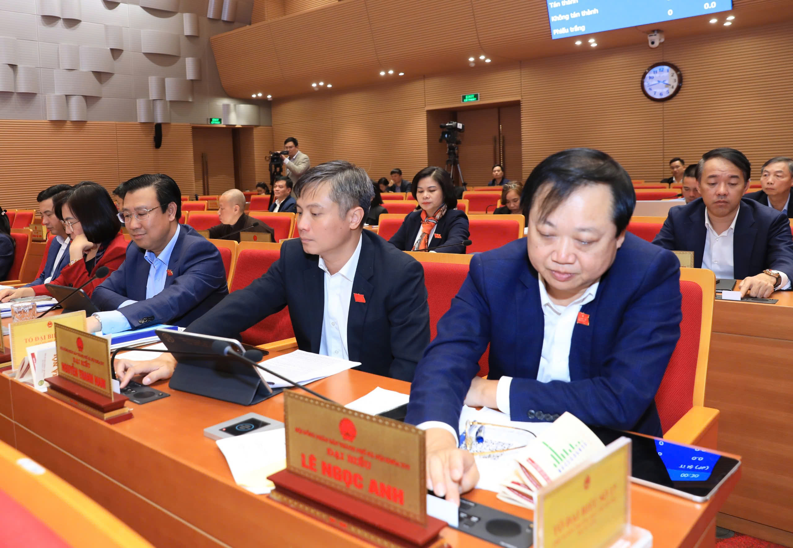 42 cơ sở sản xuất công nghiệp, 15 trụ sở cơ quan, đơn vị phải di dời do không còn phù hợp quy hoạch - ảnh 1