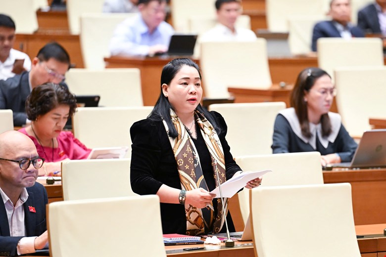 Cần quy định riêng dữ liệu y tế để bảo đảm an toàn, AI không thể thay thế bác sĩ trong chẩn đoán và kê đơn - ảnh 2