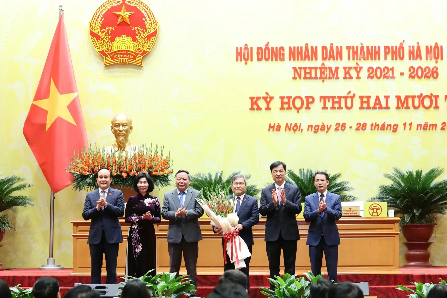 Đồng chí Vũ Đại Thắng được bầu làm Chủ tịch UBND thành phố Hà Nội - ảnh 3