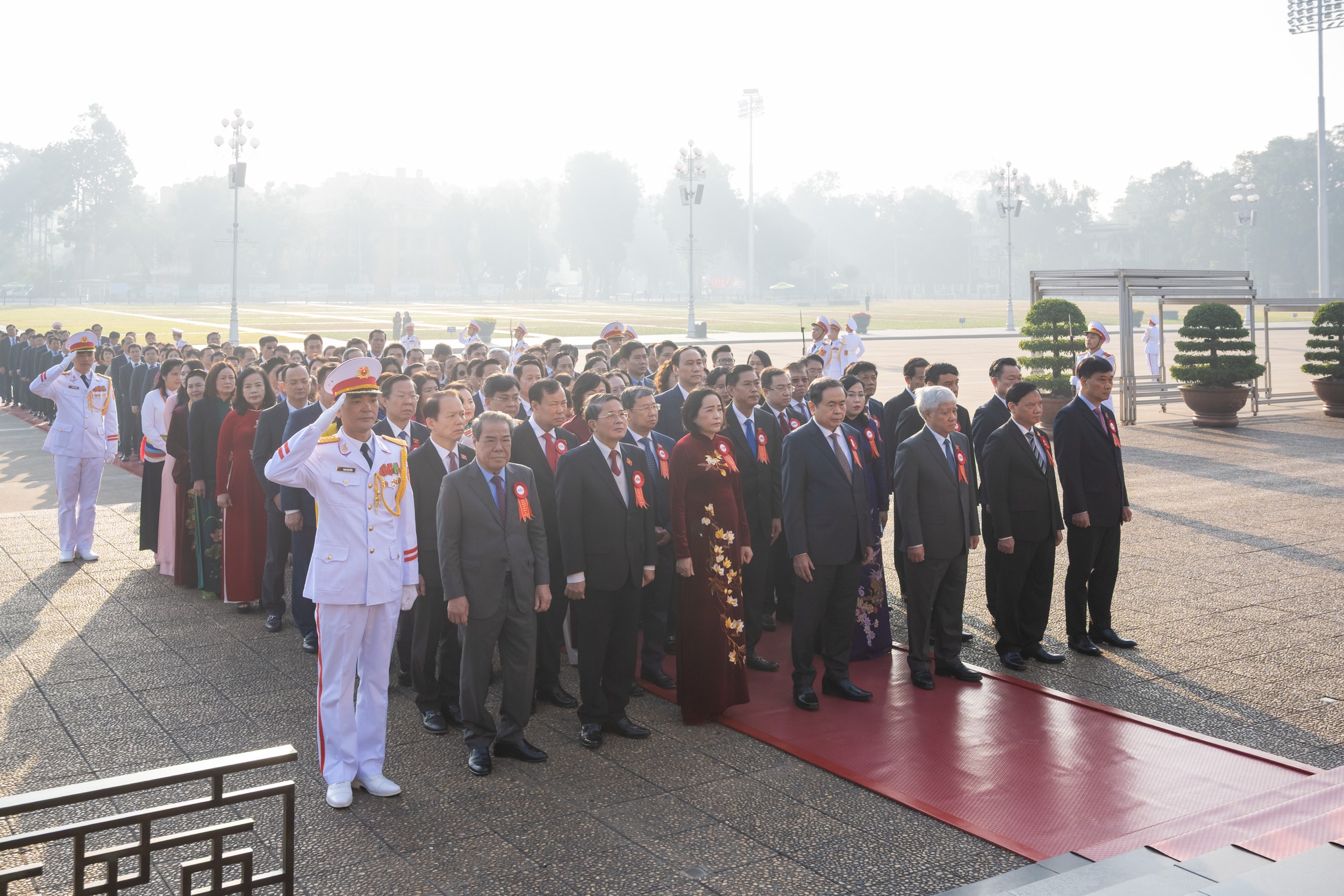 Khai mạc trọng thể Đại hội thi đua yêu nước Ủy ban Thường vụ Quốc hội lần thứ I - ảnh 2