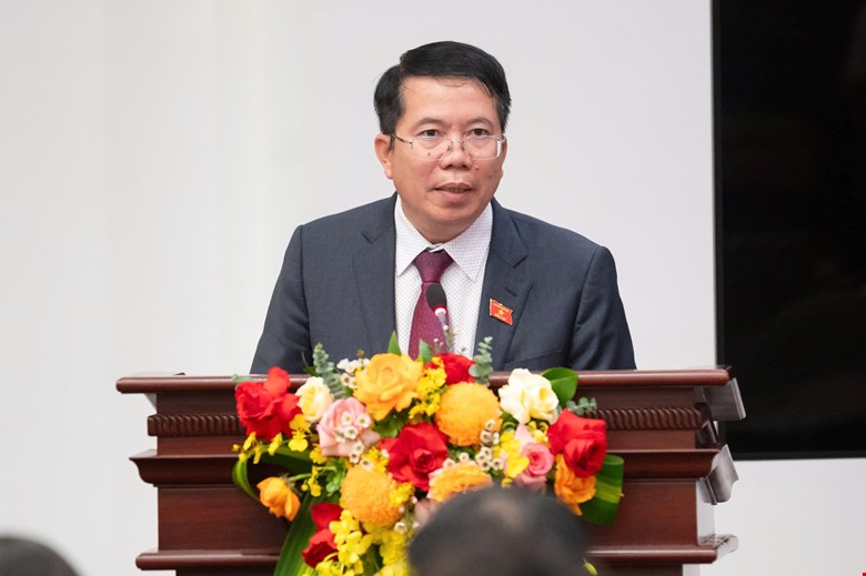 Khối lượng công tác lập pháp được Quốc hội thông qua tại kỳ họp 10 chiếm khoảng 30% của cả nhiệm kỳ - ảnh 2