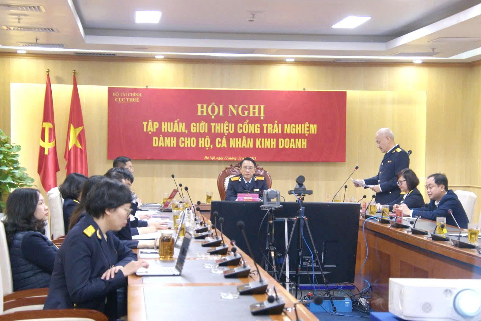 Cục Thuế tập huấn, giới thiệu Cổng trải nghiệm dành cho hộ, cá nhân kinh doanh - ảnh 2