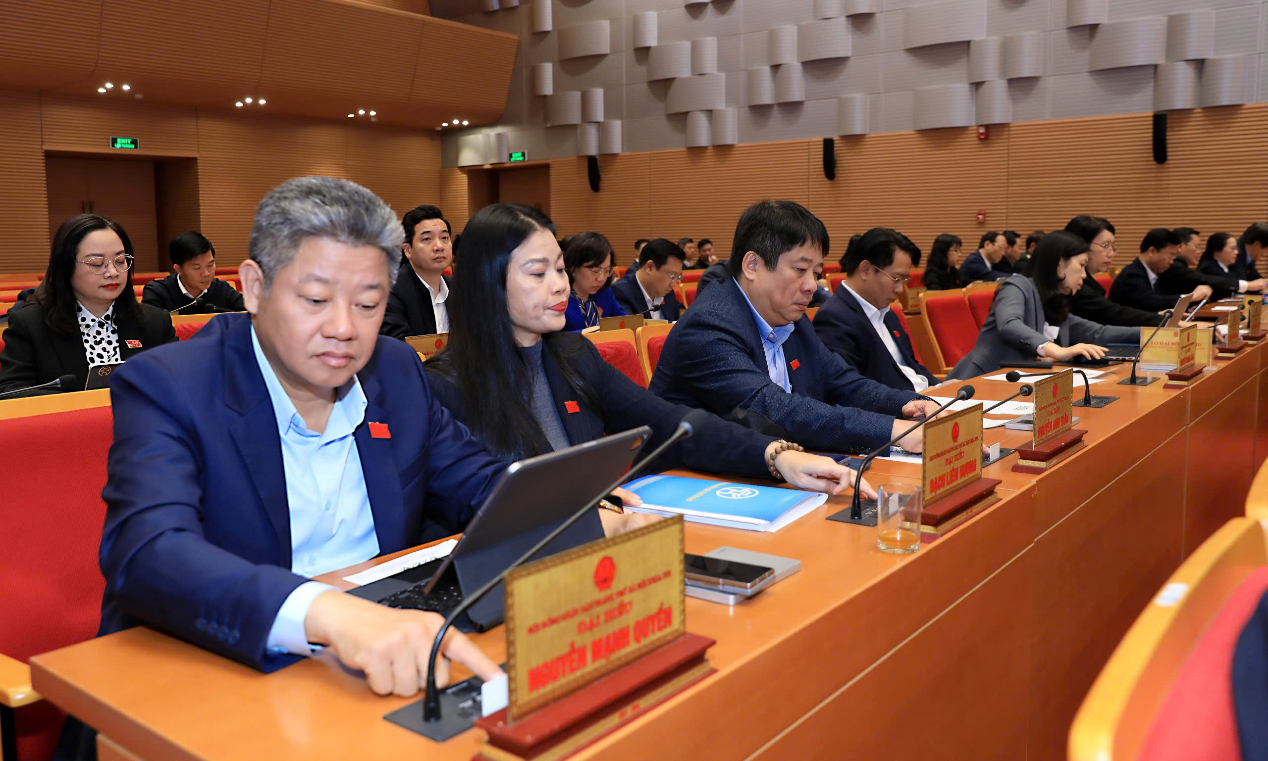 Bổ sung hỗ trợ mua nhà ở xã hội khi thực hiện các dự án cải tạo, chỉnh trang đô thị - ảnh 1