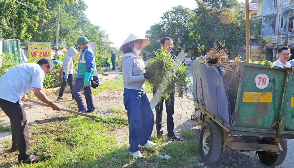 Hà Nội phân cấp vệ sinh môi trường: Sạch từ cơ sở - ảnh 4