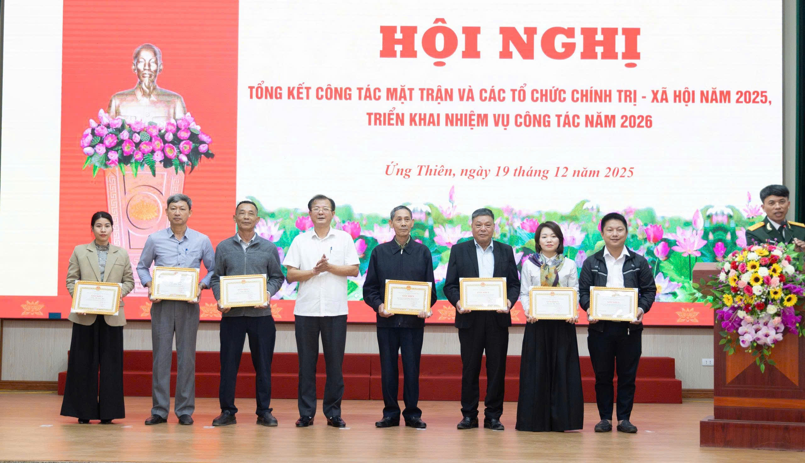 Phát huy sức mạnh đại đoàn kết, MTTQ xã Ứng Thiên hoàn thành toàn diện nhiệm vụ năm 2025 - ảnh 3