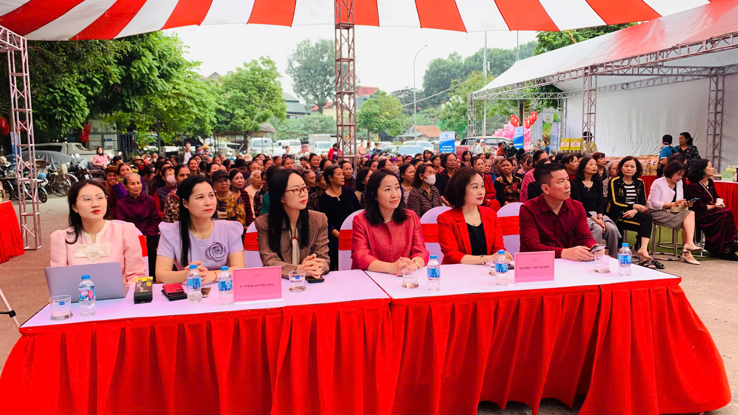 Hội LHPN TP Hà Nội đẩy mạnh ứng dụng mạng xã hội hỗ trợ phụ nữ khởi nghiệp - ảnh 1