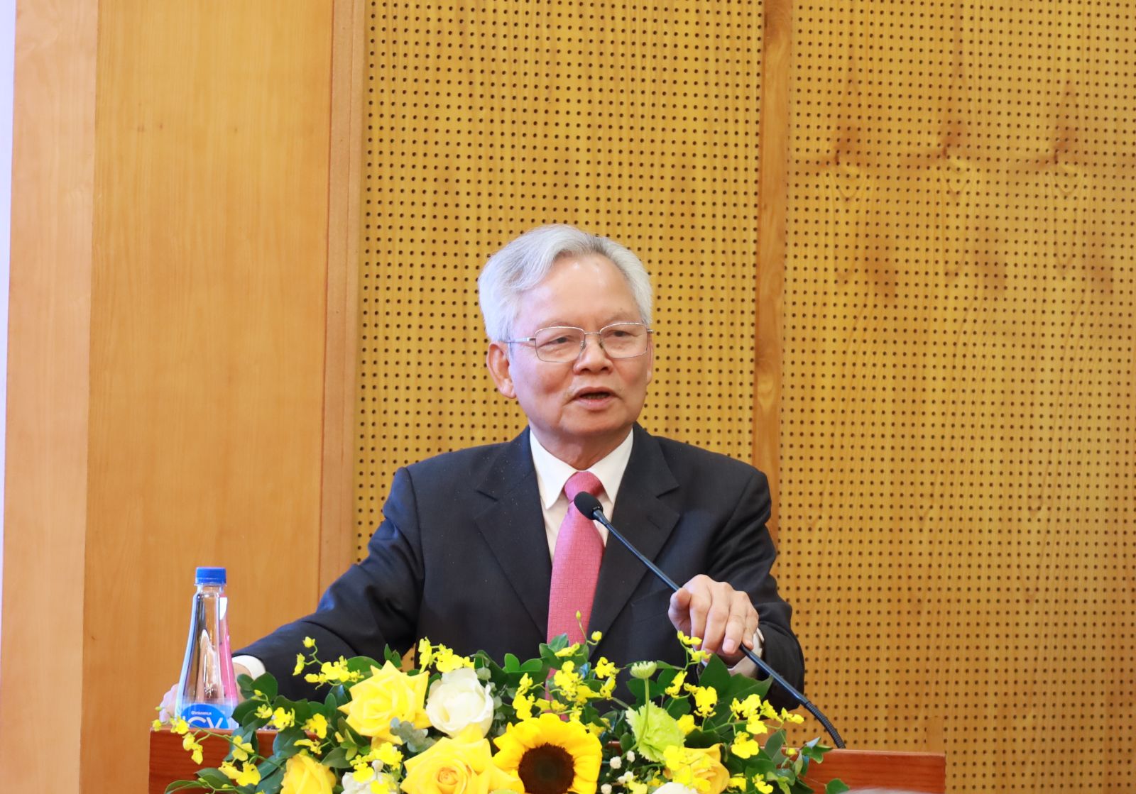 Tuyên truyền Đại hội Đảng XIV cần quan tâm phát huy vai trò báo chí đa nền tảng, nhất là nền tảng số - ảnh 2