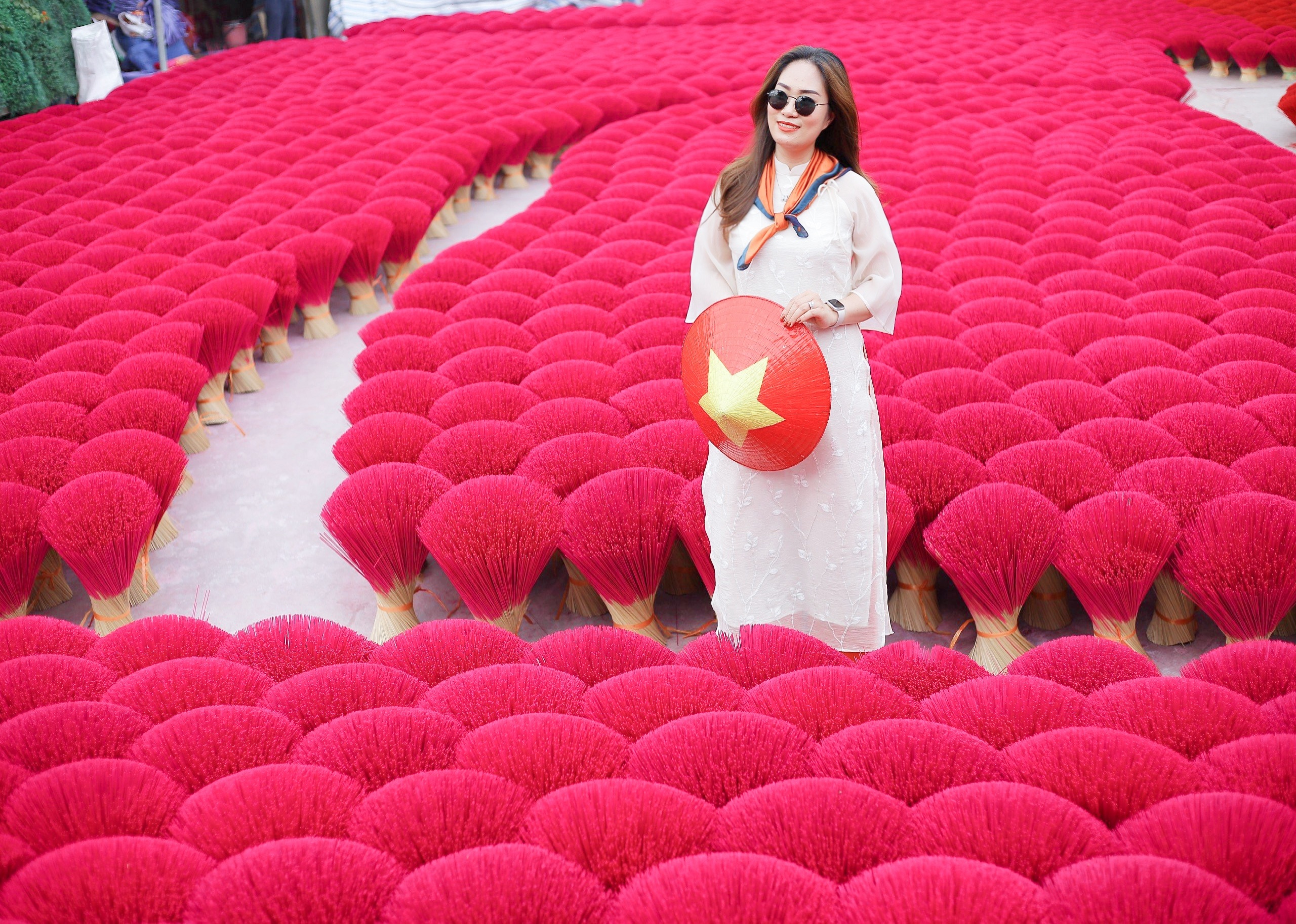 Khai mở “mỏ vàng” thị trường nội địa cho làng nghề Thủ đô - ảnh 2