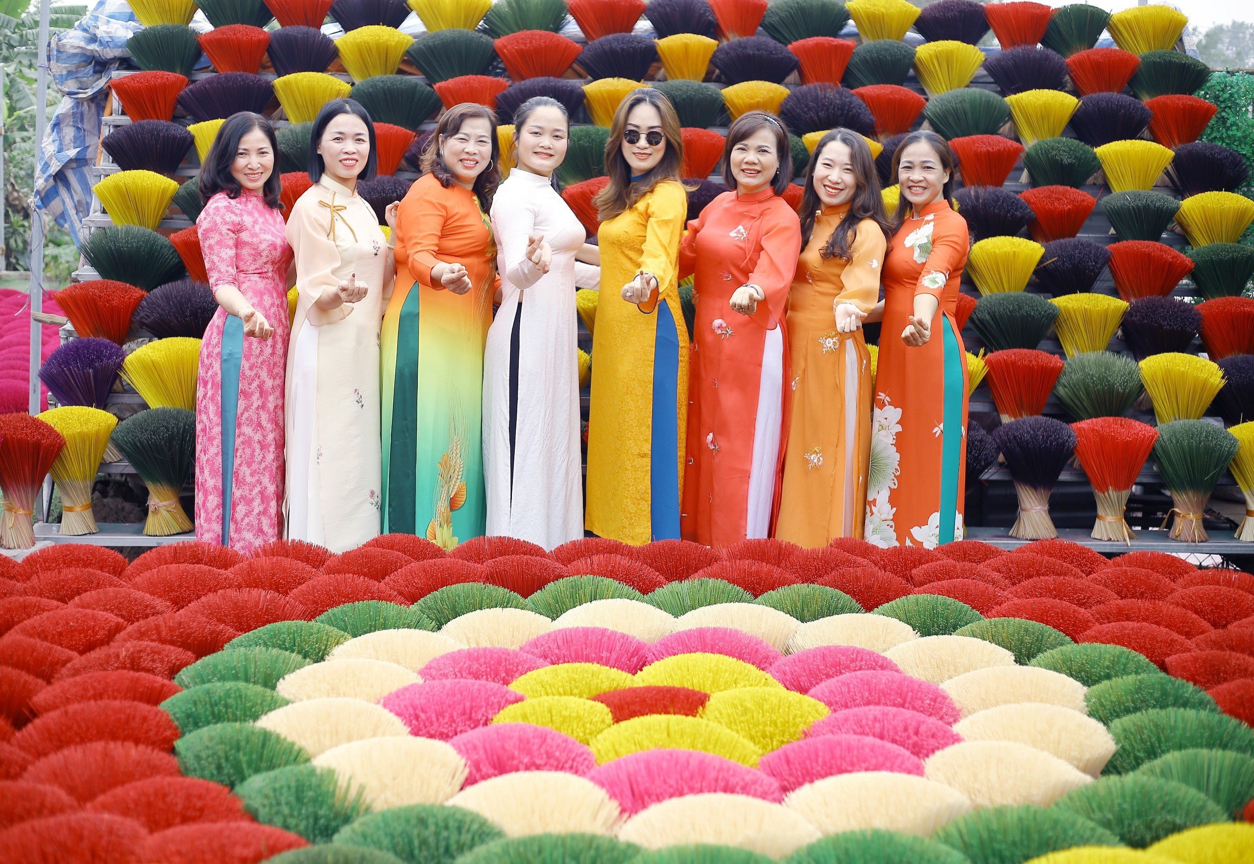 Trung tâm thiết kế sáng tạo - “đòn bẩy” mới nâng tầm sản phẩm OCOP, làng nghề Thủ đô - ảnh 3