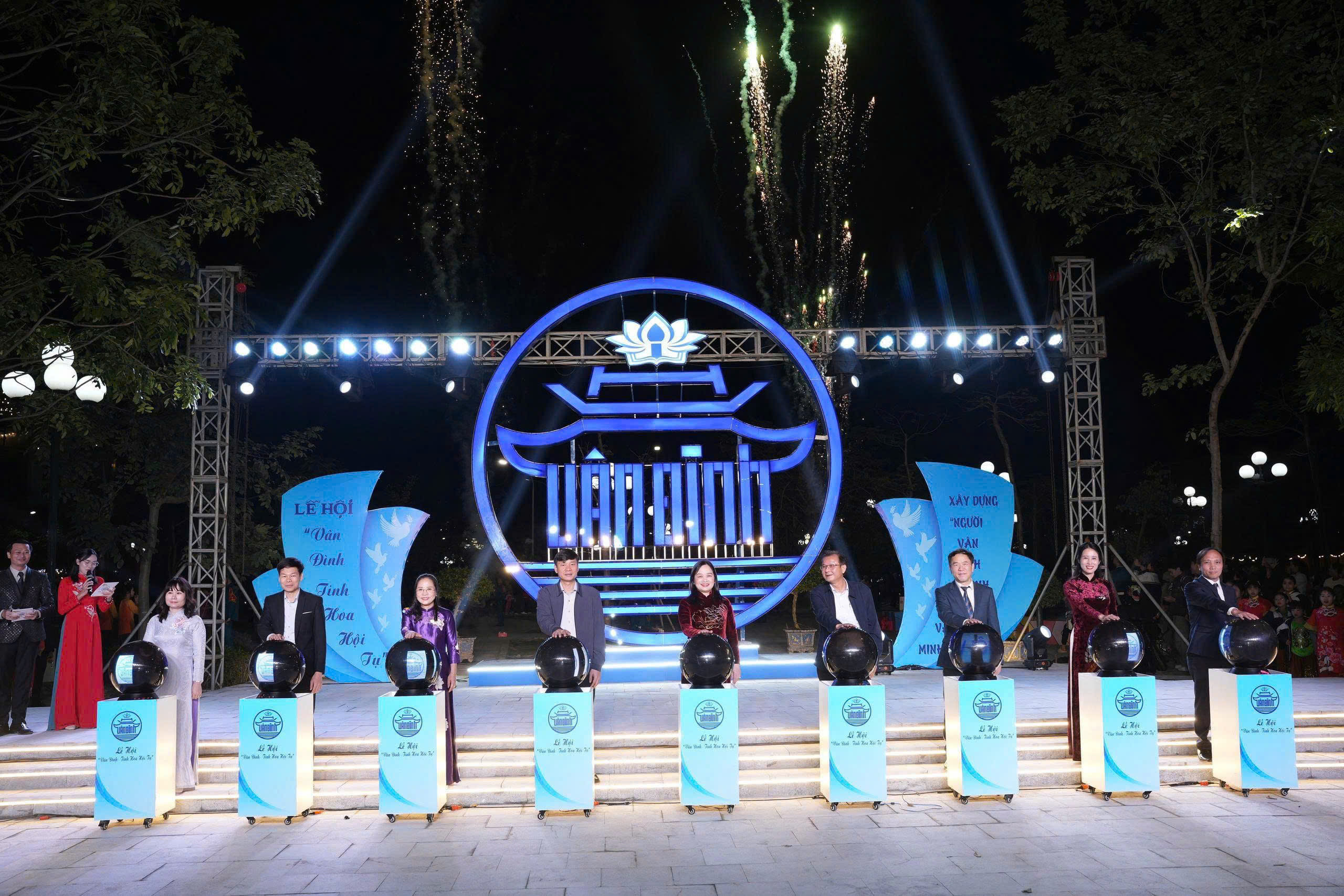 Rực rỡ không gian văn hoá ẩm thực trải nghiệm tại Lễ hội Vân Đình - Tinh hoa hội tụ - ảnh 5