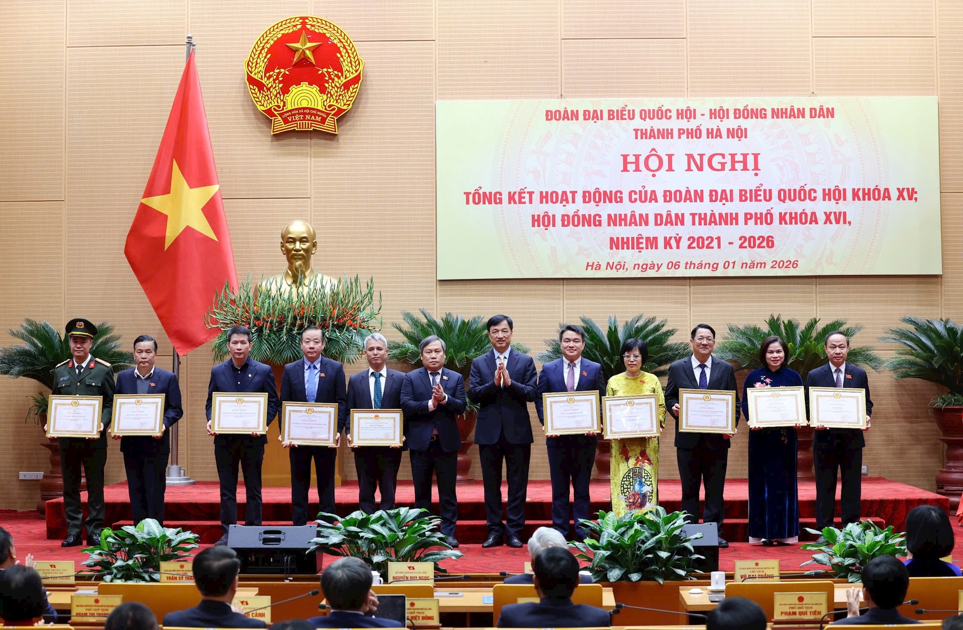 Nhiệm kỳ 2021–2026: Đoàn ĐBQH và HĐND Hà Nội để lại nhiều dấu ấn quan trọng - ảnh 4