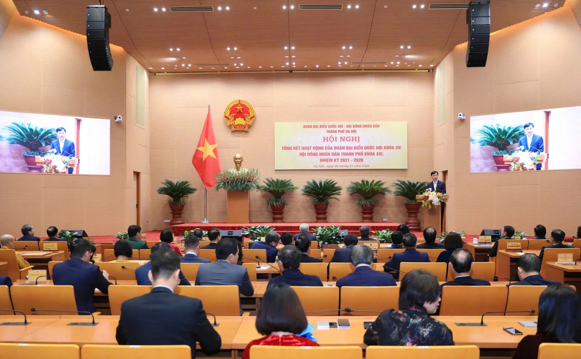 Nhiệm kỳ 2021–2026: Đoàn ĐBQH và HĐND Hà Nội để lại nhiều dấu ấn quan trọng - ảnh 1