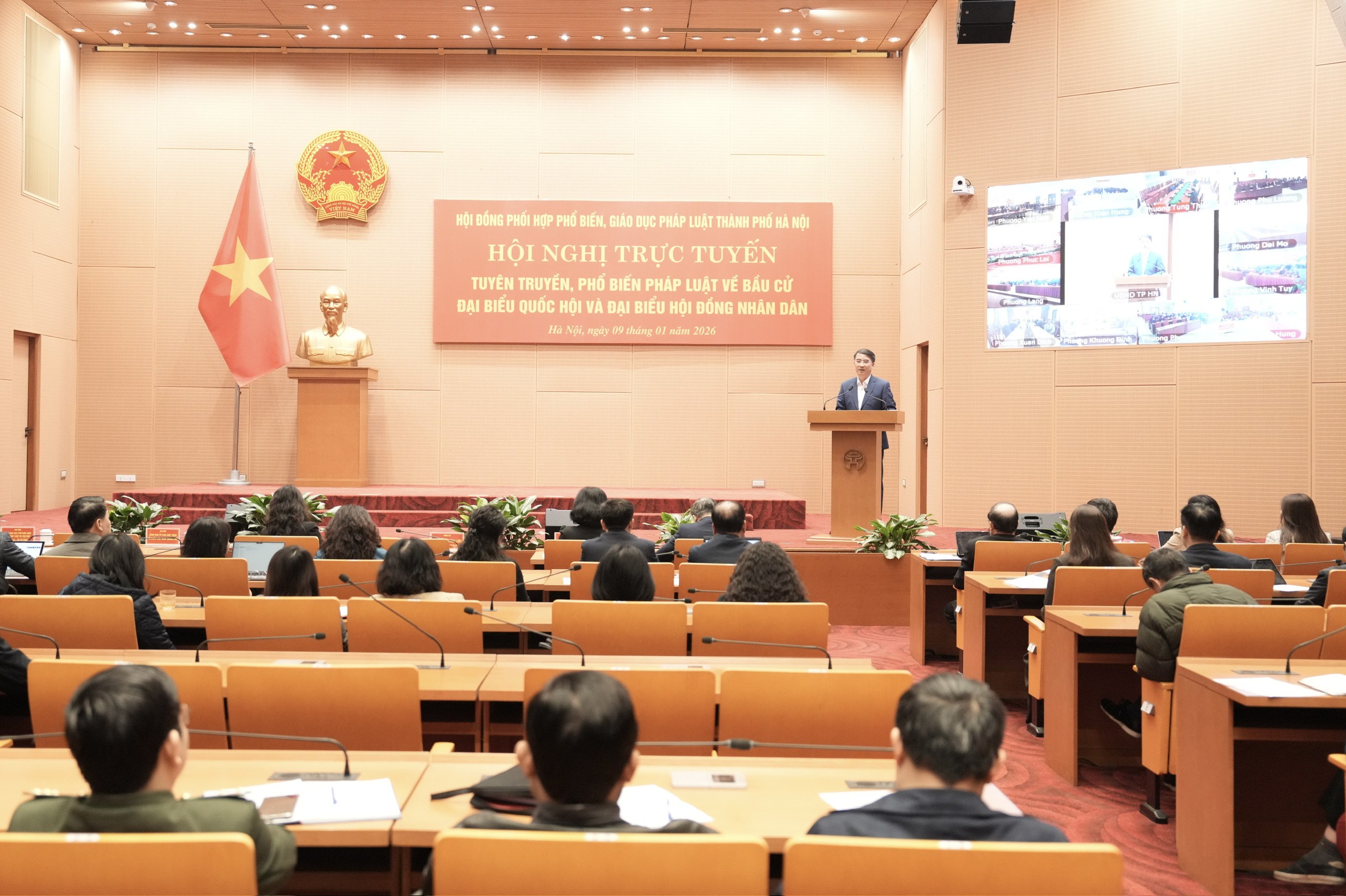 Tổ chức bầu cử không chỉ là công việc chính trị quan trọng mà còn là ngày hội lớn của toàn dân - ảnh 5